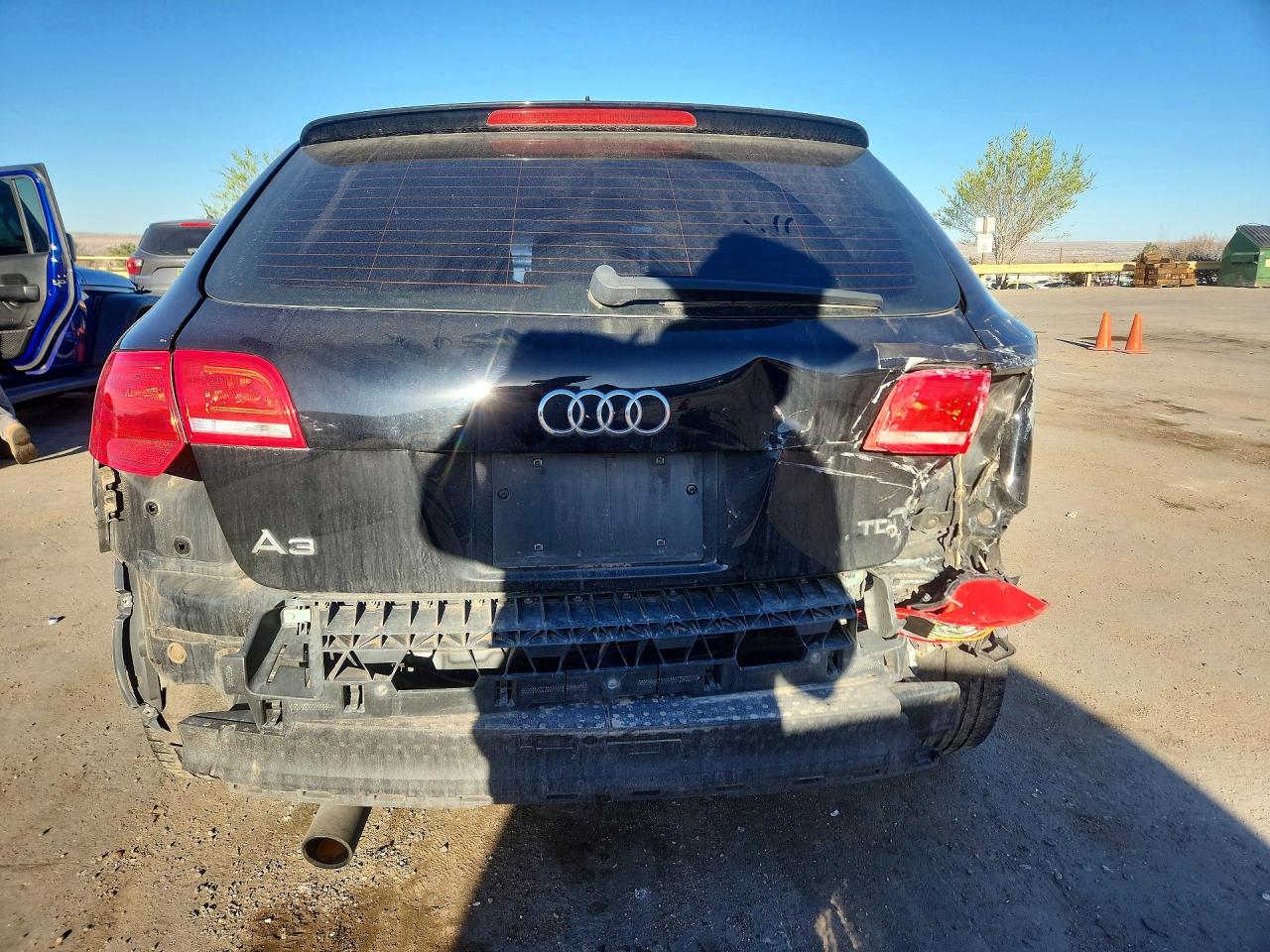 2012 Audi A3 Premium Black vin: WAUBJAFM8CA138354