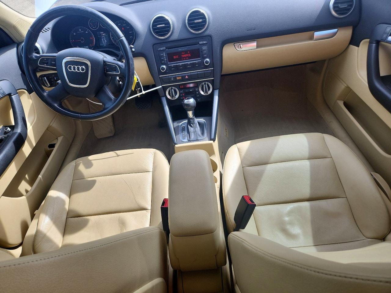 2013 Audi A3 Premium White vin: WAUBJAFM9DA022744
