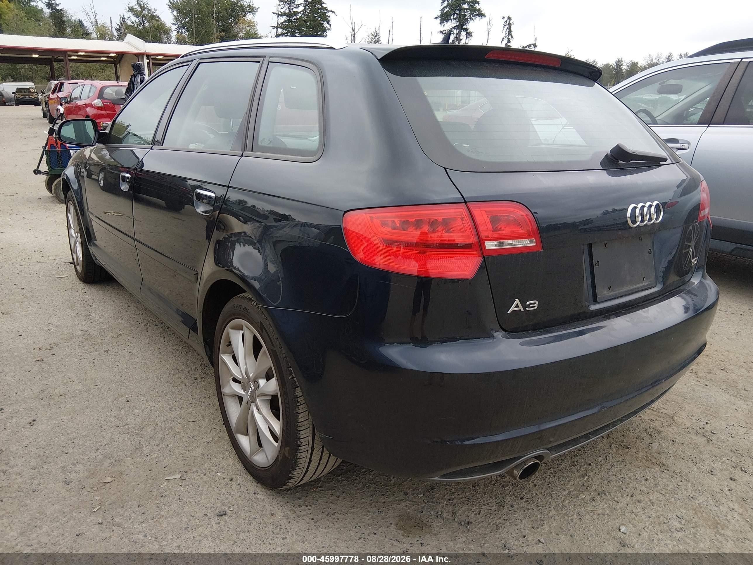 2012 Audi A3 2.0 Tdi Premium Dark Blue vin: WAUBJAFMXCA021231