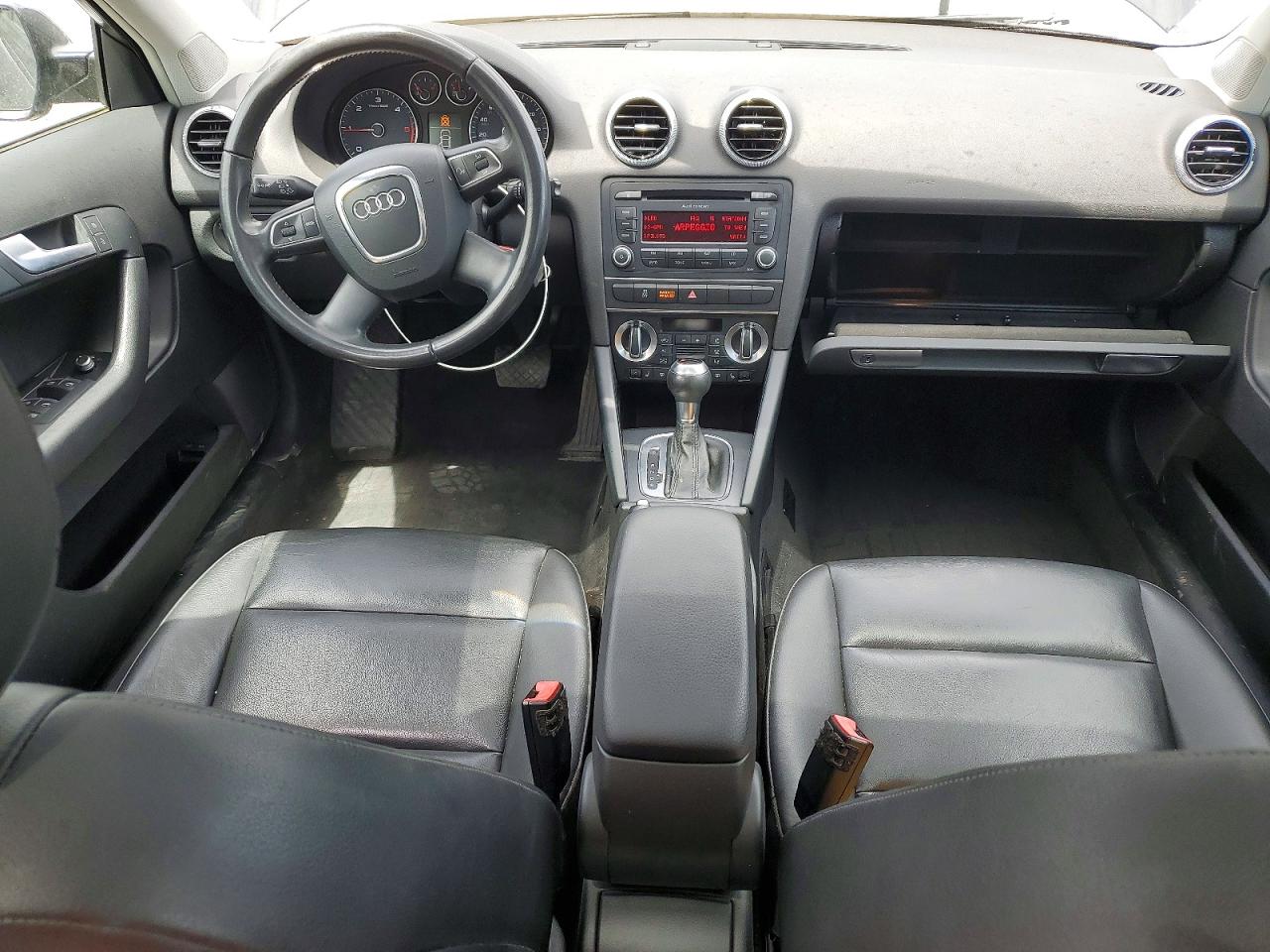 2013 Audi A3 Premium Серый vin: WAUBJAFMXDA009842