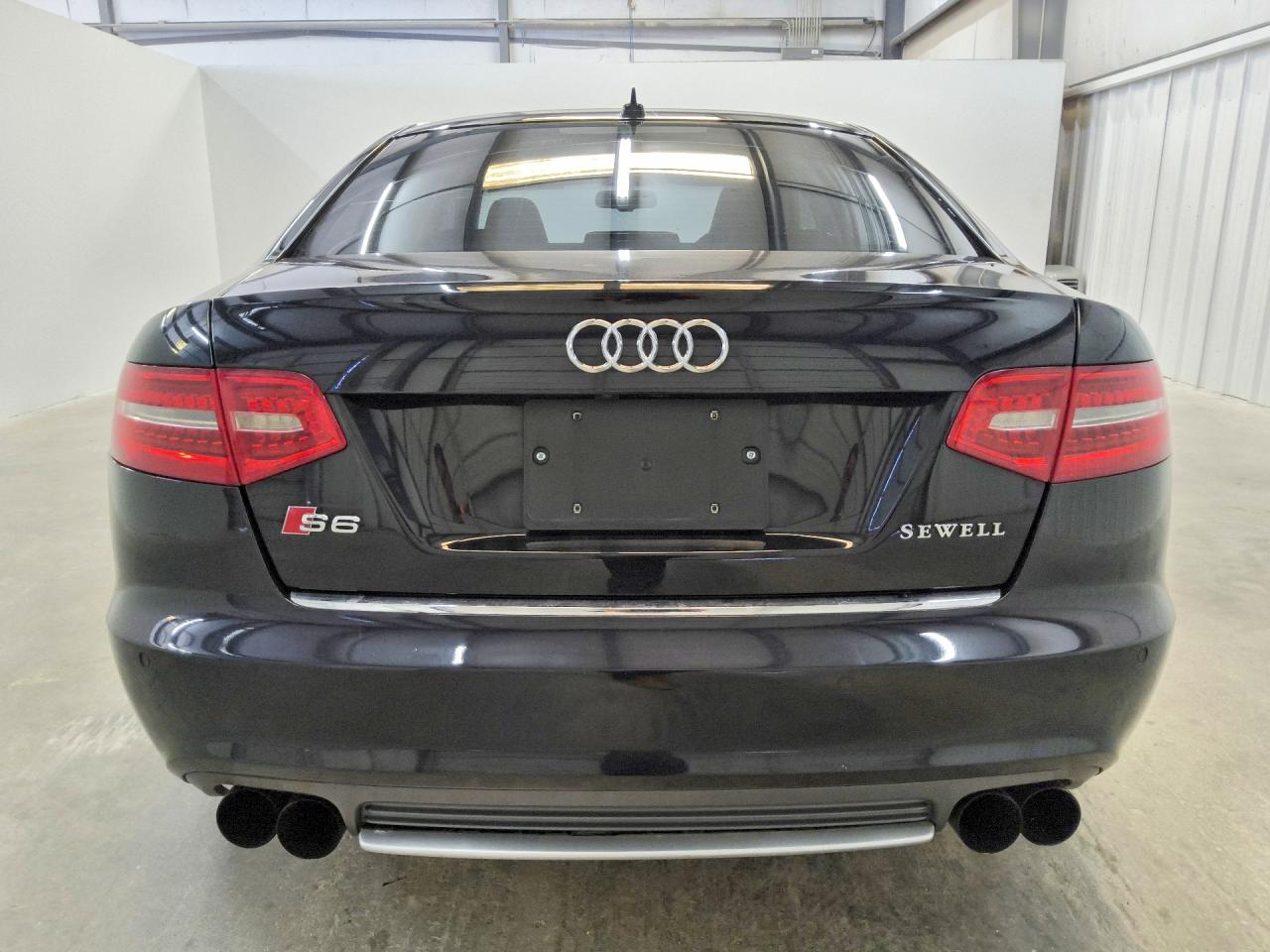 2011 Audi S6 Prestige Black vin: WAUBNAFB7BN013307