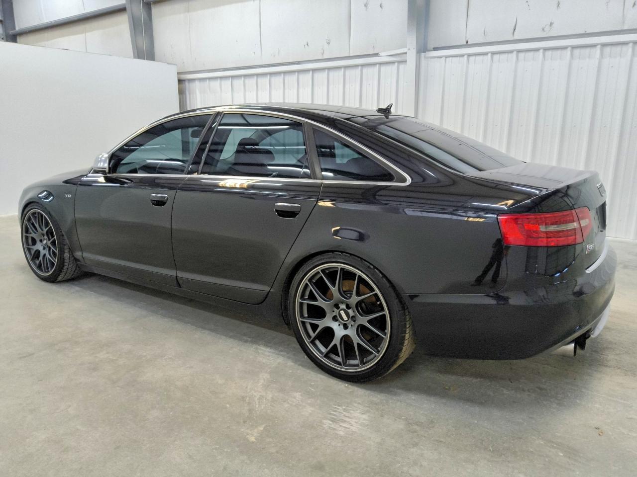 2011 Audi S6 Prestige Black vin: WAUBNAFB7BN013307