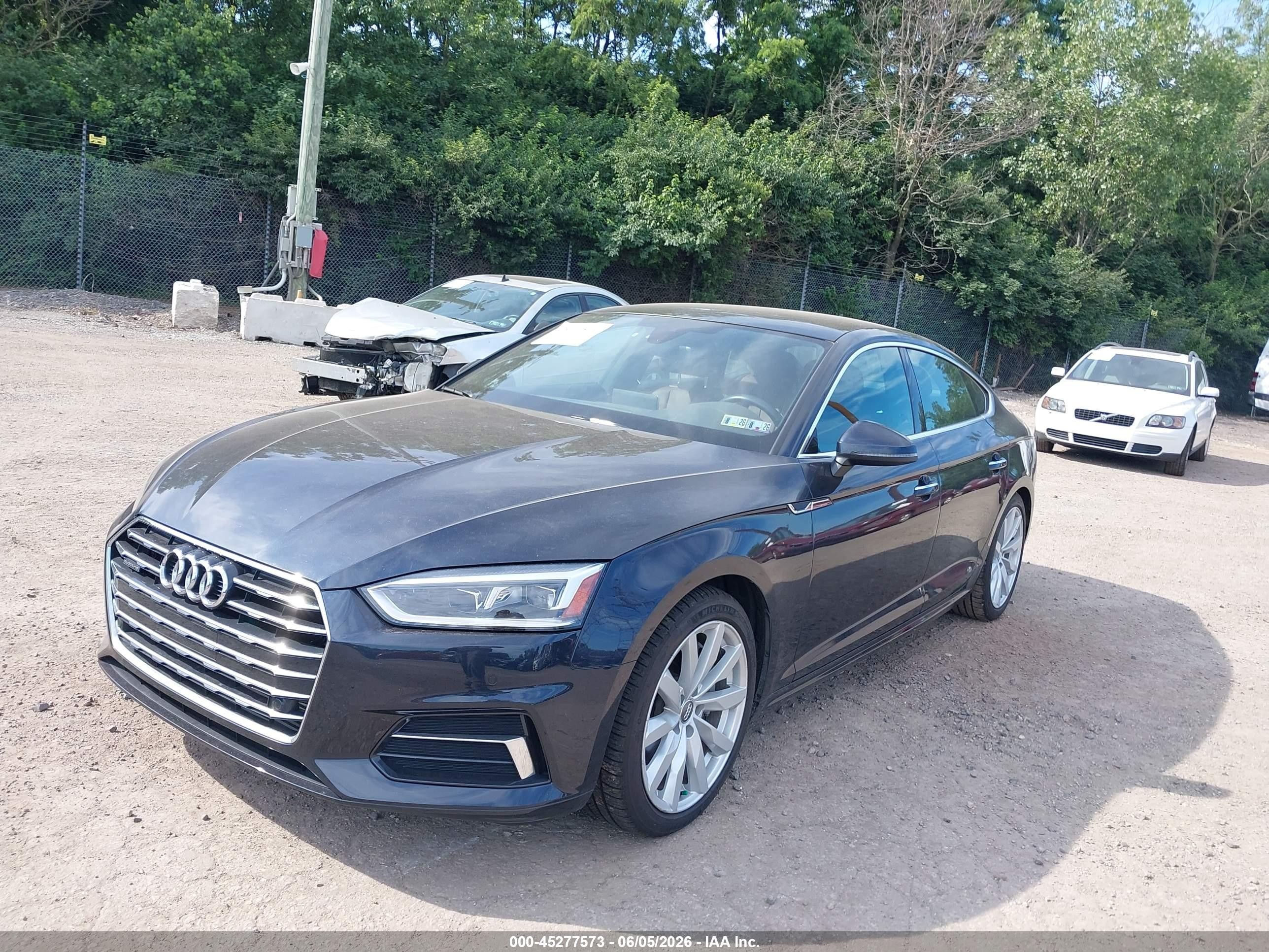 2018 Audi A5 2.0t Premium Black vin: WAUBNCF50JA134949