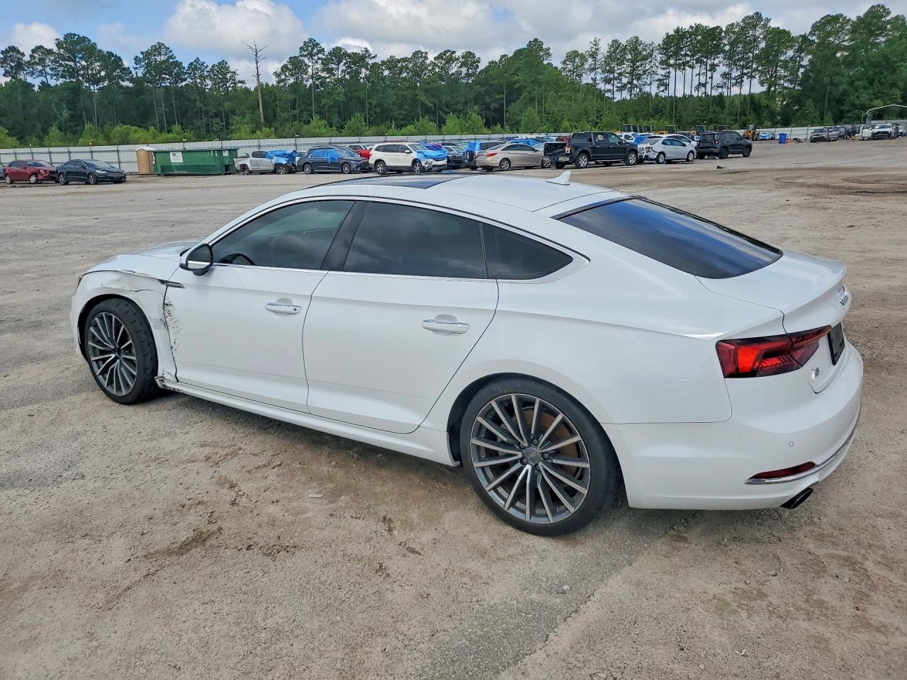 2018 Audi A5 Premium Plus White vin: WAUBNCF53JA110984