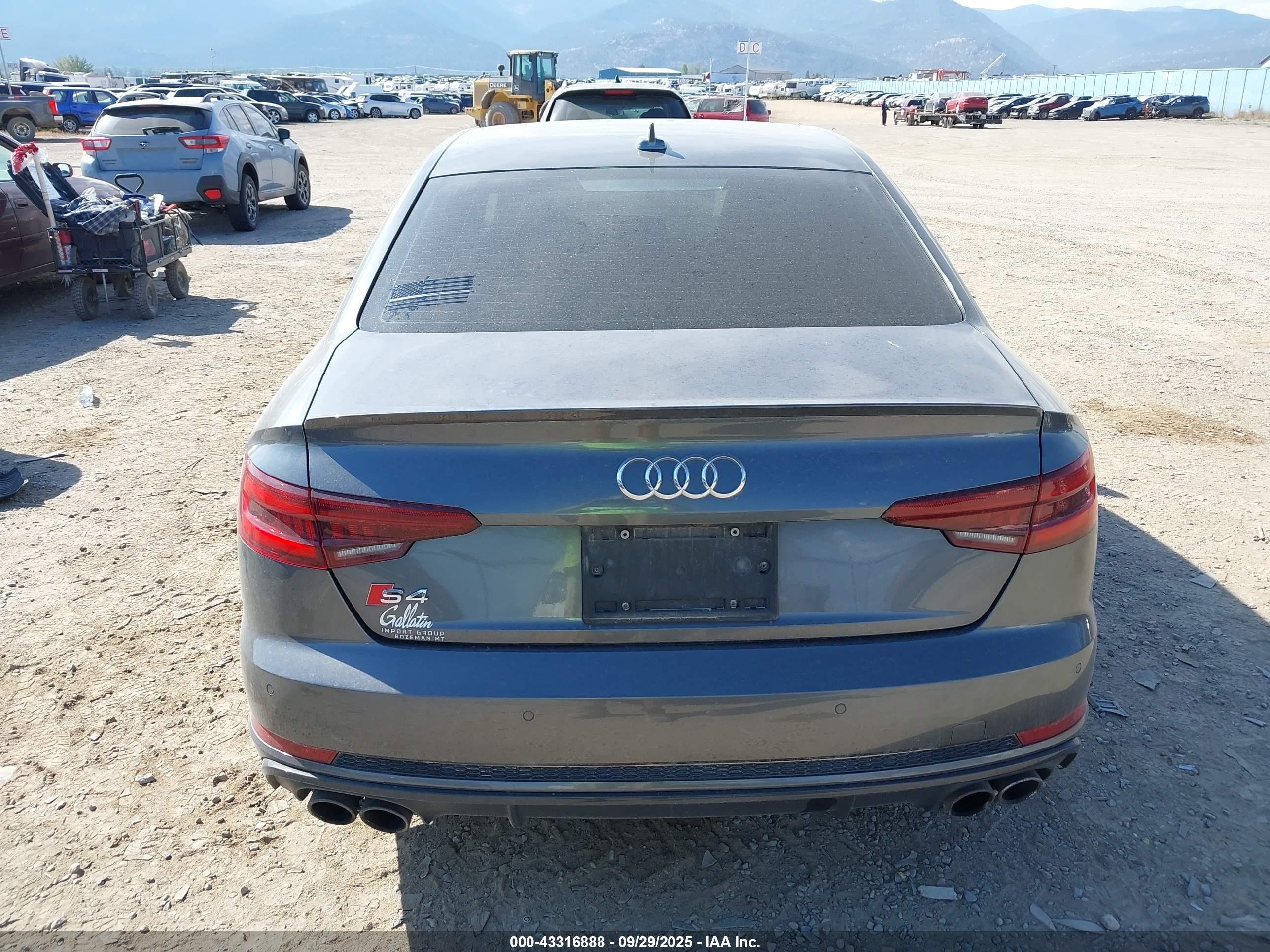 2018 Audi S4 3.0t Premium Plus Gray vin: WAUC4BF48JA011313