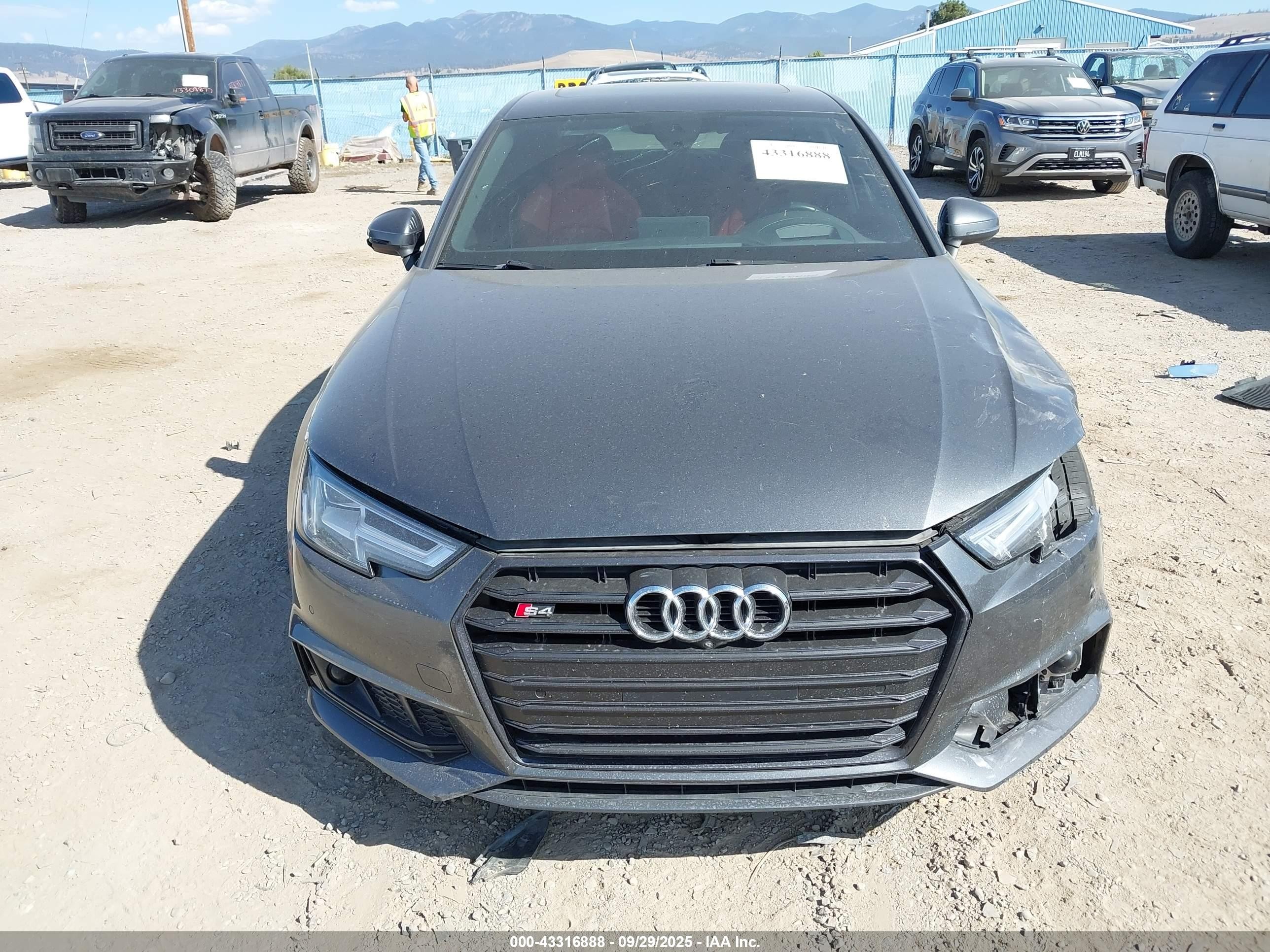 2018 Audi S4 3.0t Premium Plus Gray vin: WAUC4BF48JA011313