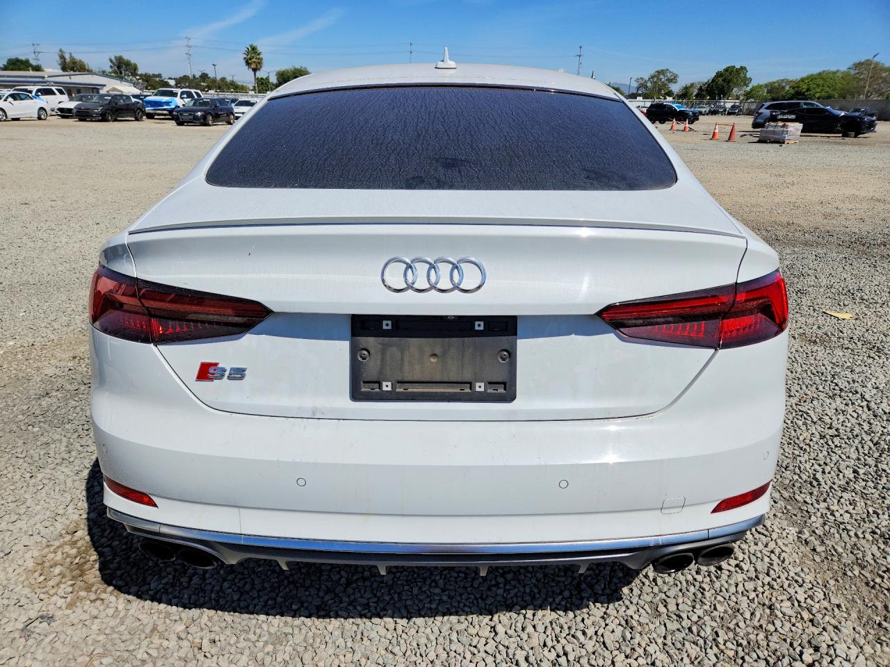 2018 Audi S5 Prestige White vin: WAUC4CF54JA012778