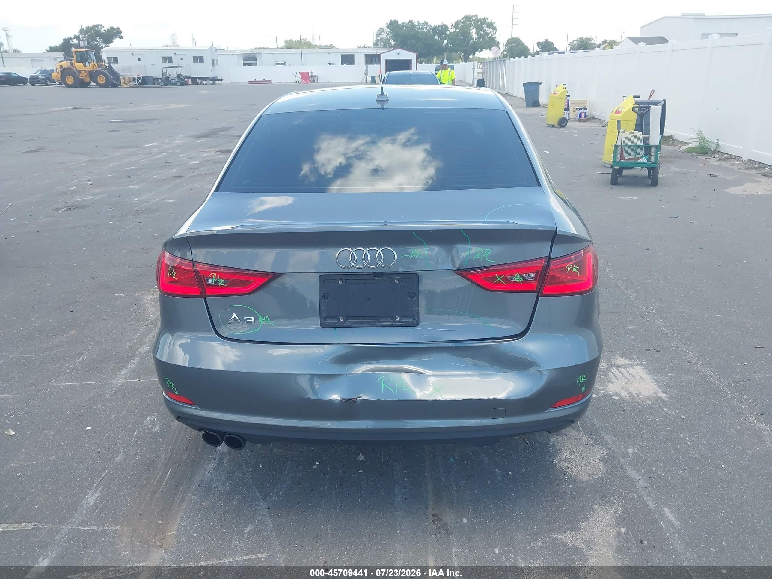 2015 Audi A3 1.8t Premium Gray vin: WAUCCGFF0F1005126