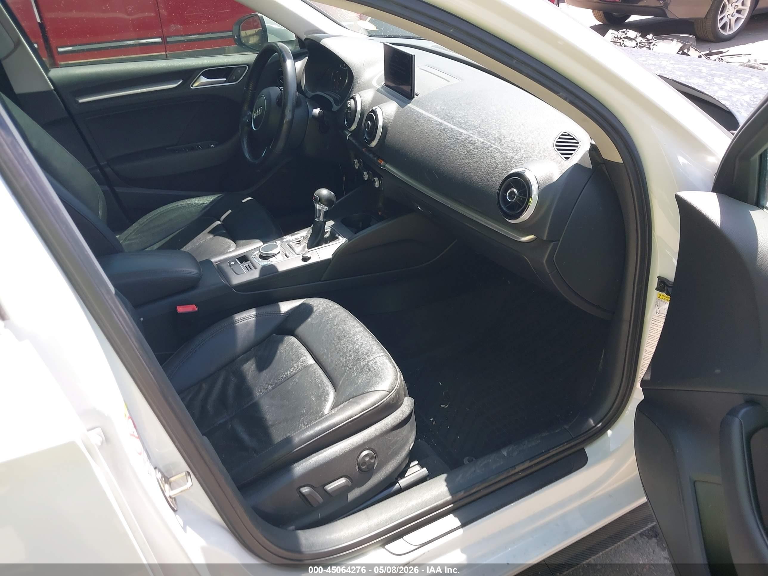 2015 Audi A3 1.8t Premium White vin: WAUCCGFF1F1004132