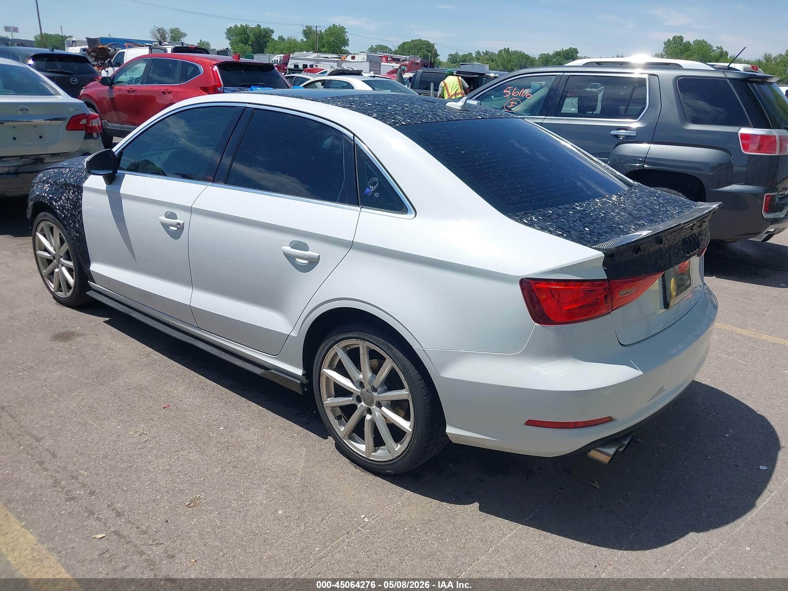 2015 Audi A3 1.8t Premium White vin: WAUCCGFF1F1004132