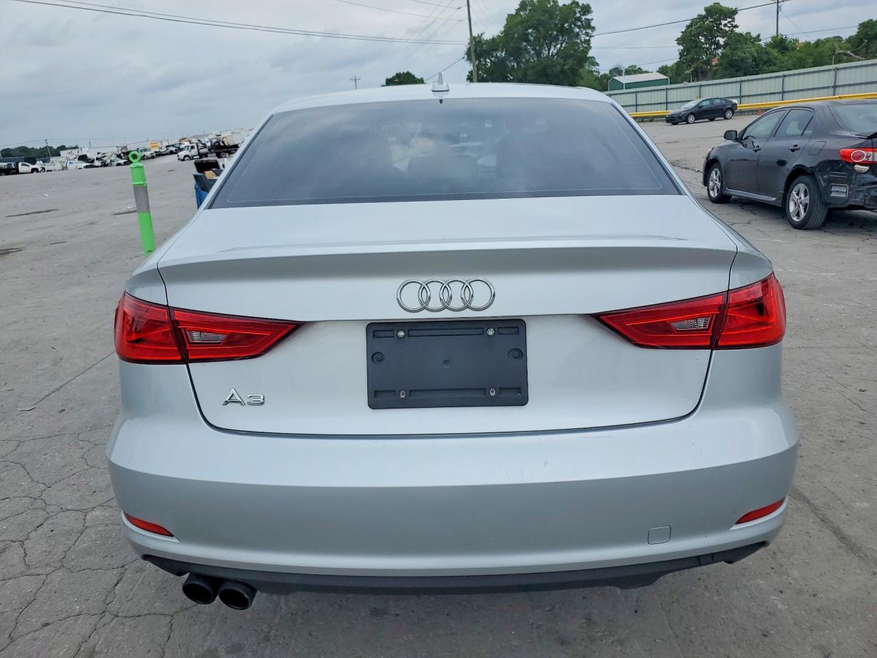2015 Audi A3 Premium Plus Silver vin: WAUCCGFF1F1020654