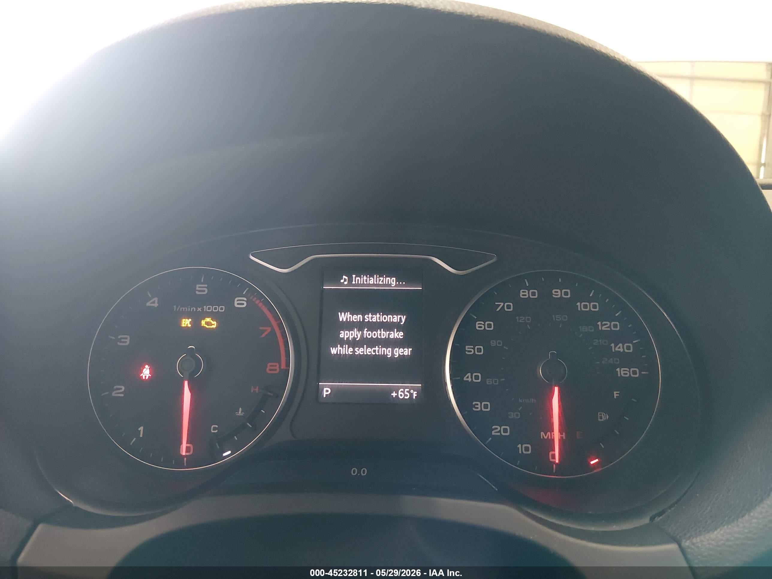 2015 Audi A3 1.8t Premium White vin: WAUCCGFF2F1010215
