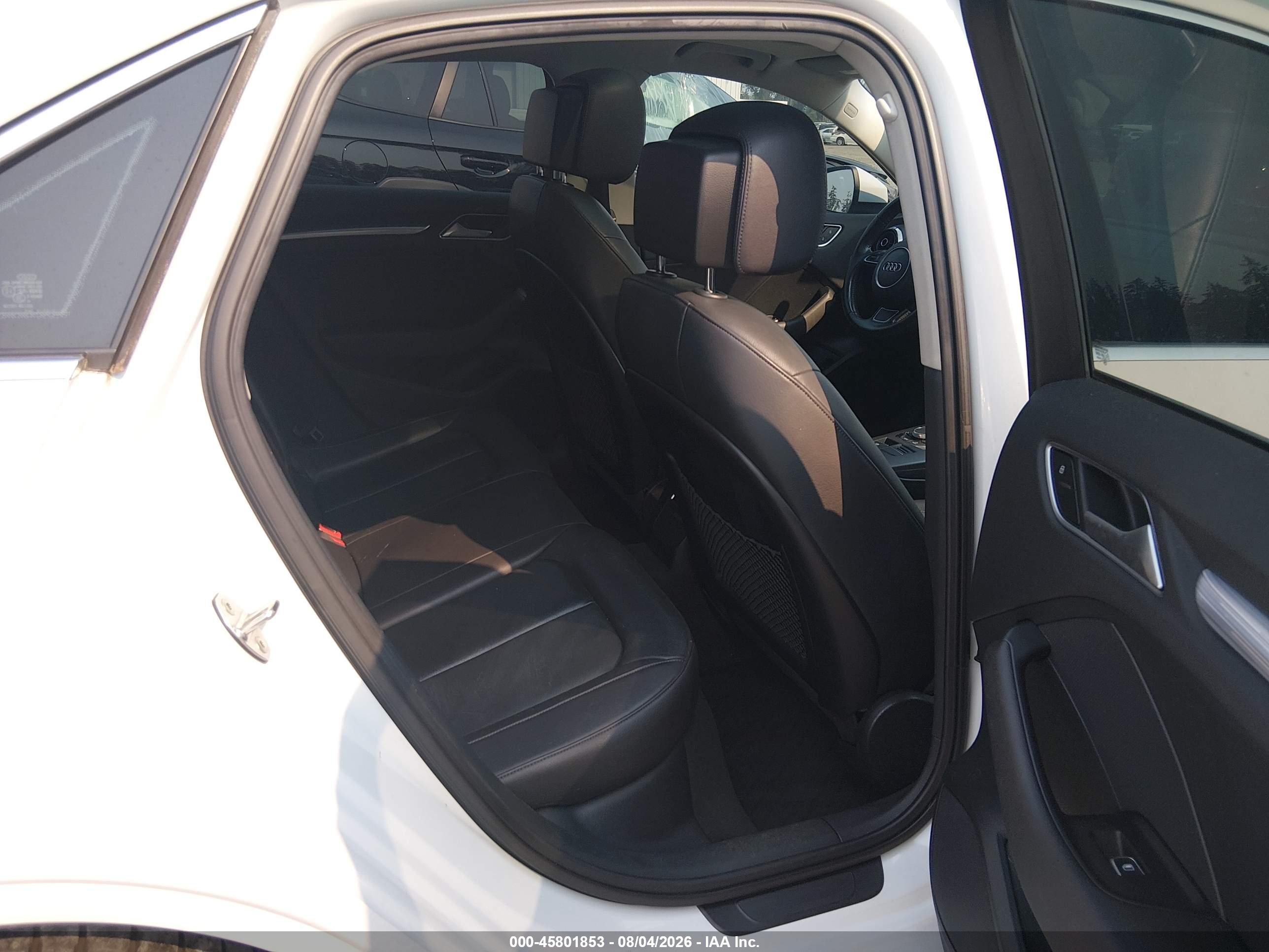 2015 Audi A3 1.8t Premium White vin: WAUCCGFF2F1011560