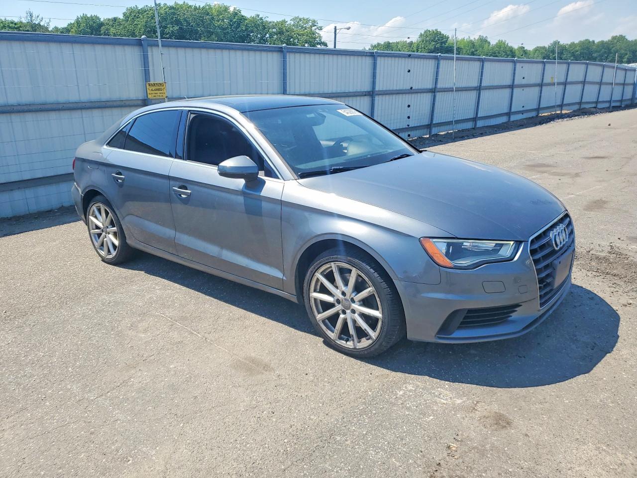 2015 Audi A3 Premium Plus Серый vin: WAUCCGFF6F1040415