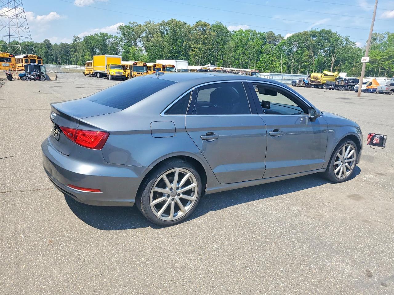 2015 Audi A3 Premium Plus Серый vin: WAUCCGFF6F1040415