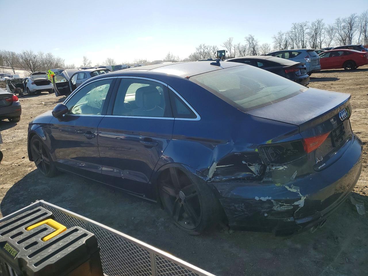 2015 Audi A3 Premium Plus Blue vin: WAUCCGFF7F1023123