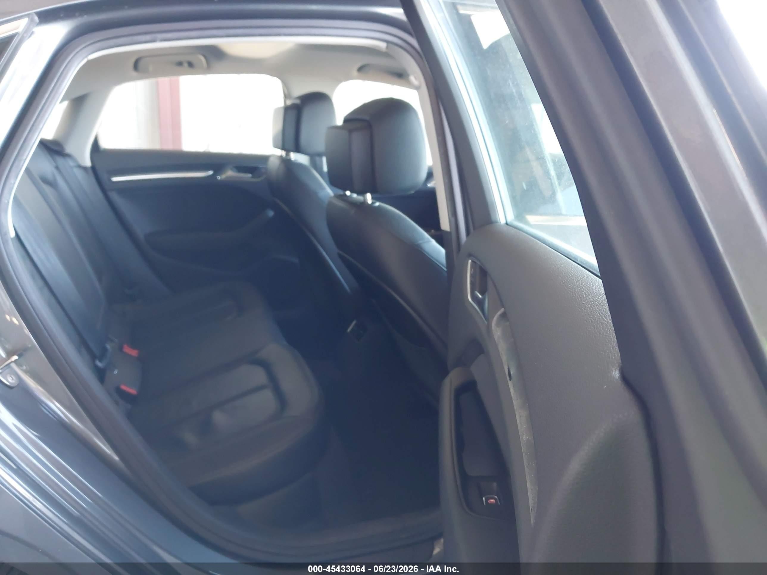 2015 Audi A3 1.8t Premium Gray vin: WAUCCGFFXF1001343