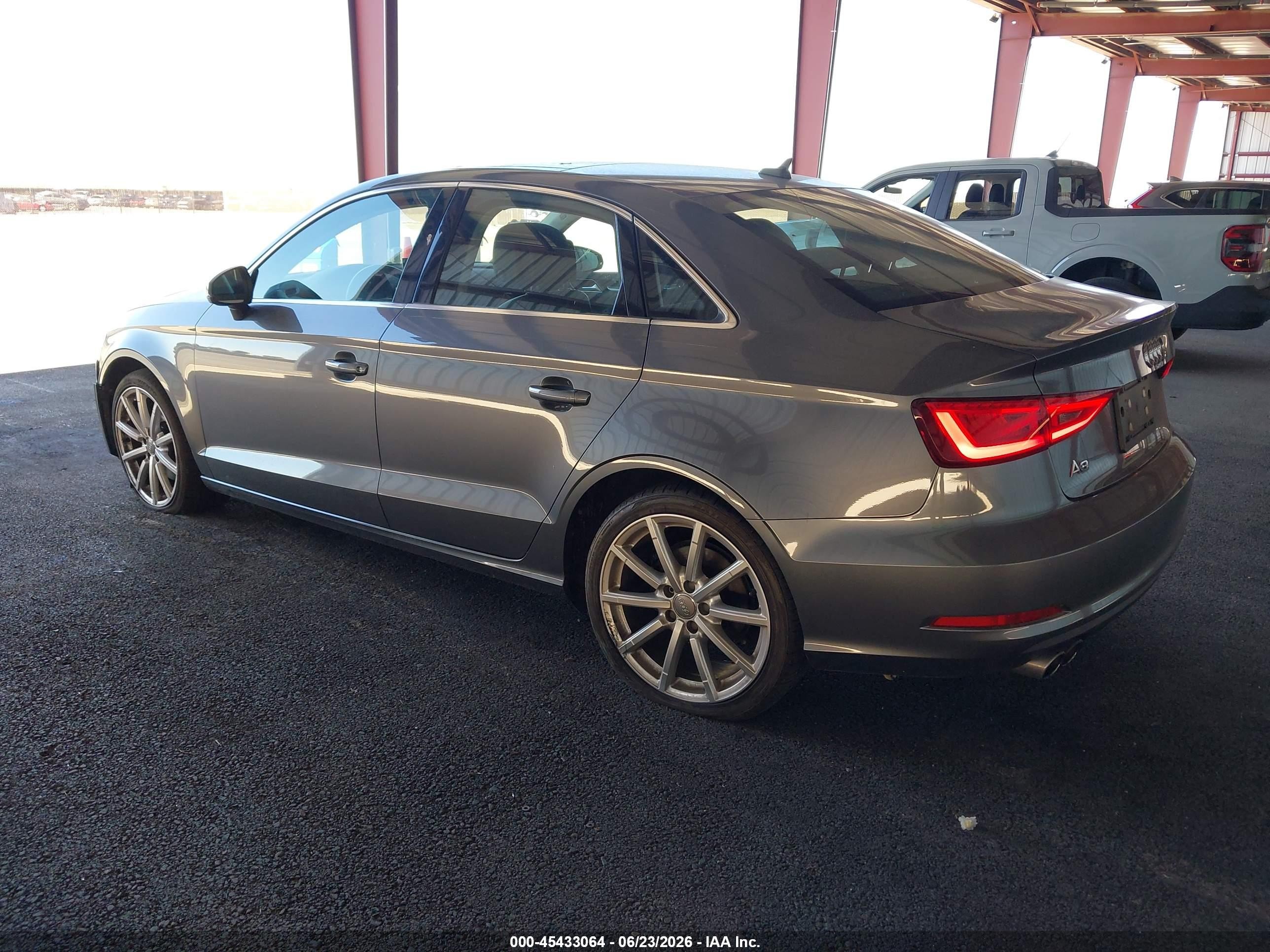 2015 Audi A3 1.8t Premium Gray vin: WAUCCGFFXF1001343