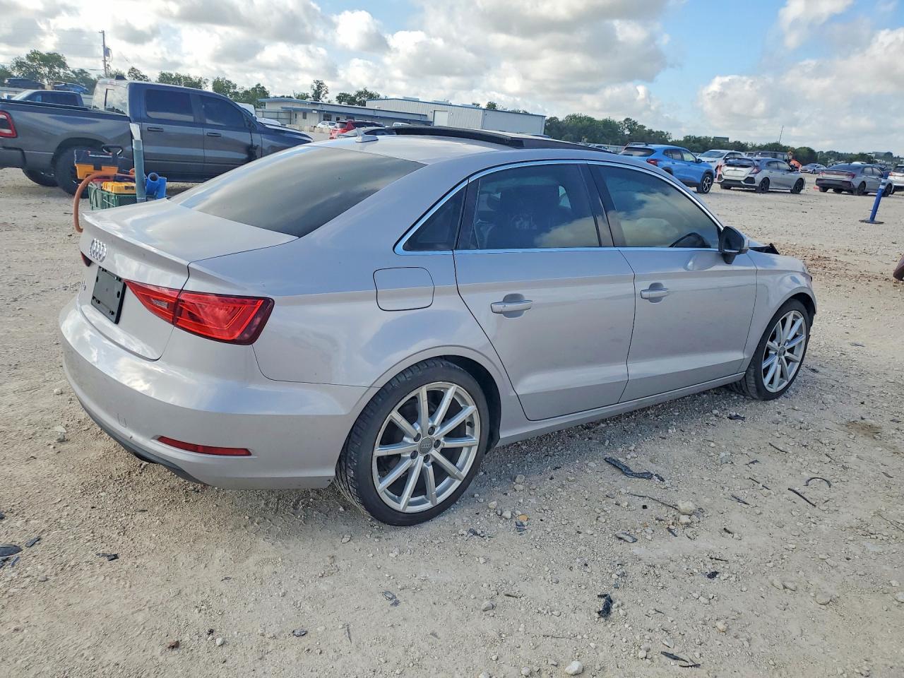 2015 Audi A3 Premium Plus Silver vin: WAUCCGFFXF1043981