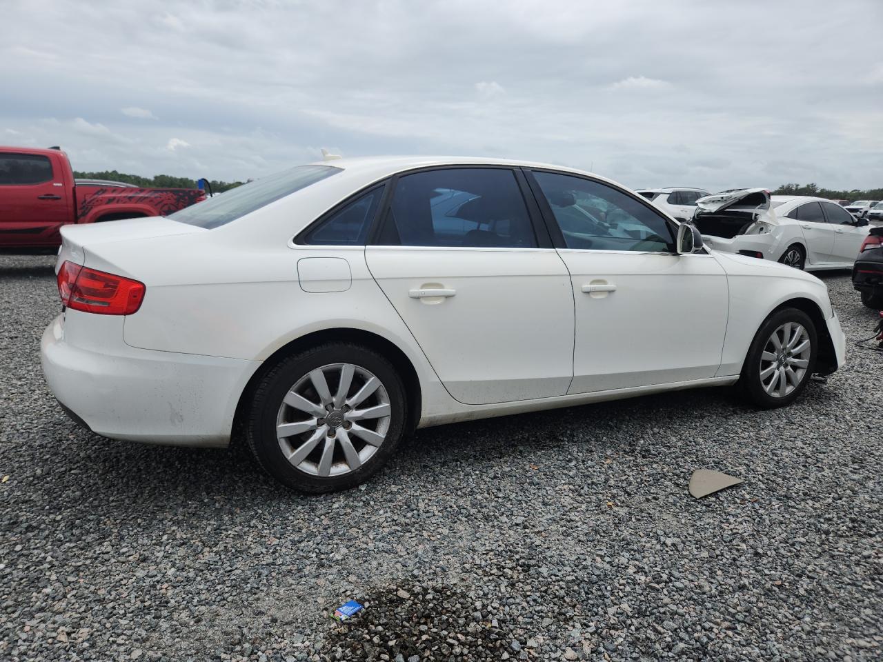 2009 Audi A4 Premium White vin: WAUCF78K49N076392
