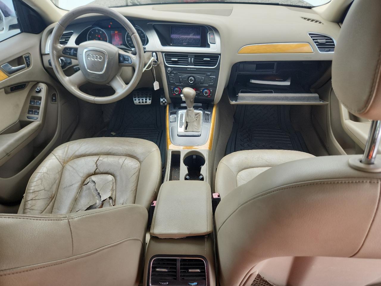2009 Audi A4 Premium White vin: WAUCF78K49N076392