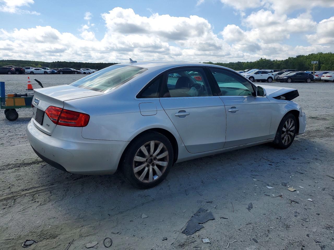 2009 Audi A4 Premium Silver vin: WAUCF78K69N063093