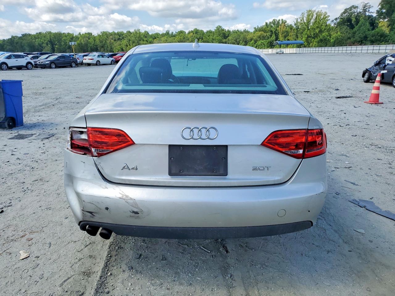 2009 Audi A4 Premium Silver vin: WAUCF78K69N063093