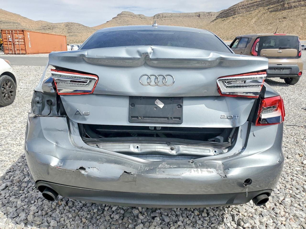 2012 Audi A6 Premium Серебряный vin: WAUCFAFC2CN174871
