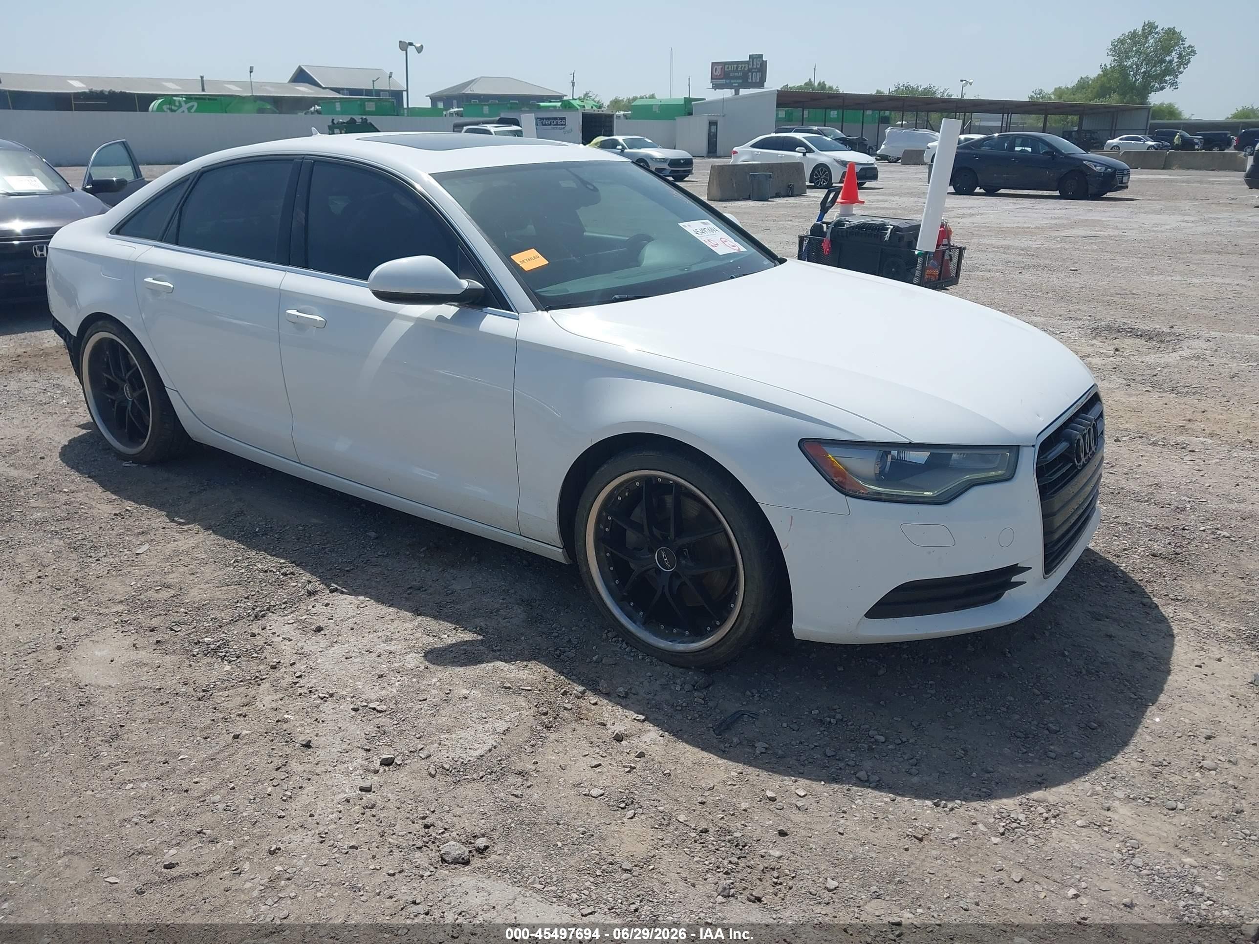 2015 Audi A6 2.0t Premium White vin: WAUCFAFC6FN013430