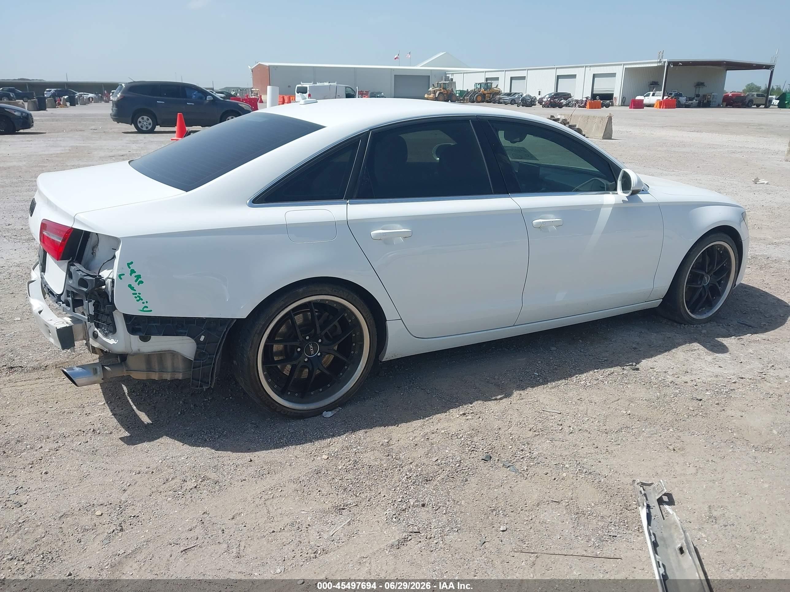 2015 Audi A6 2.0t Premium White vin: WAUCFAFC6FN013430