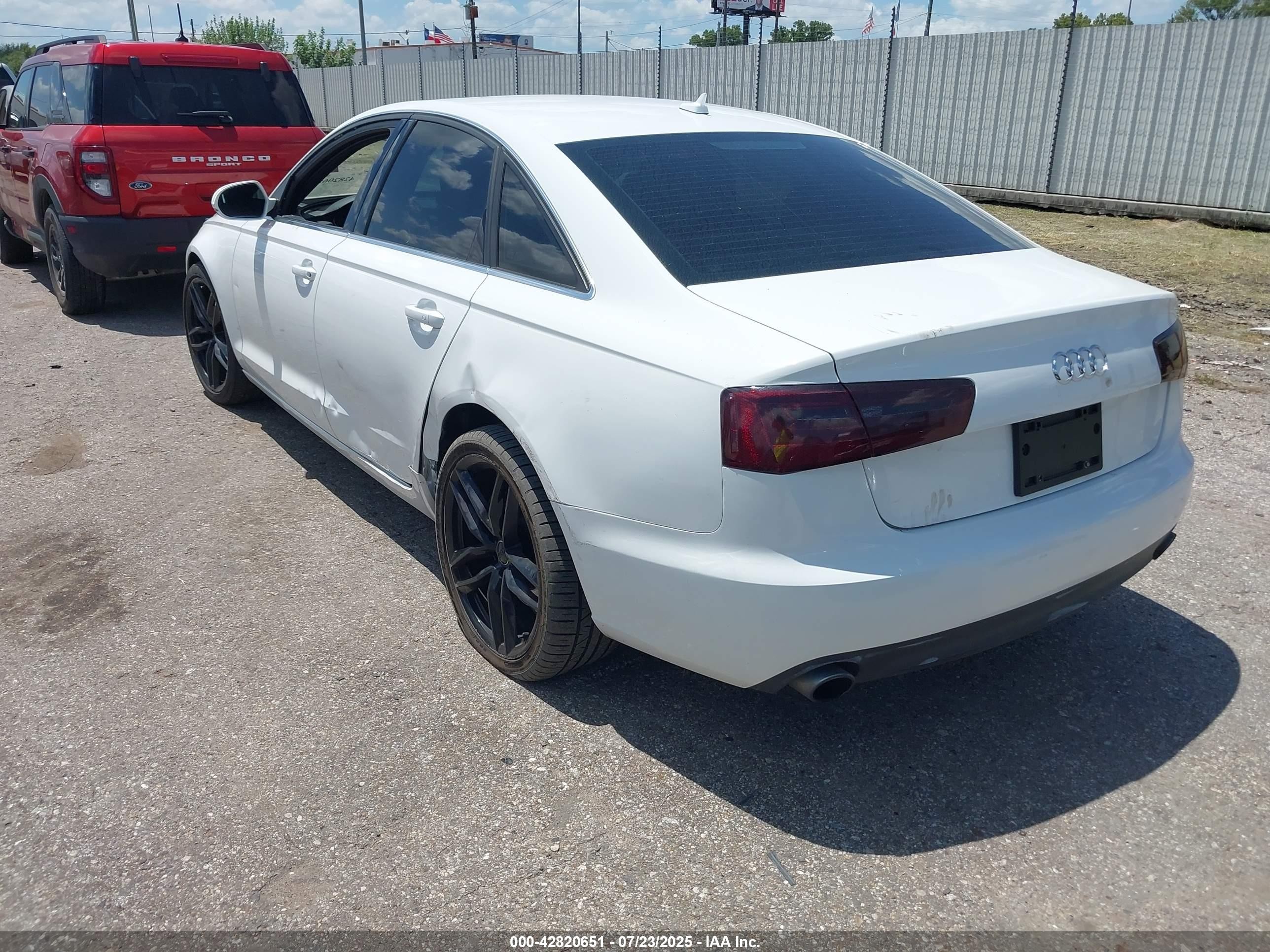2015 Audi A6 2.0t Premium White vin: WAUCFAFC6FN029076