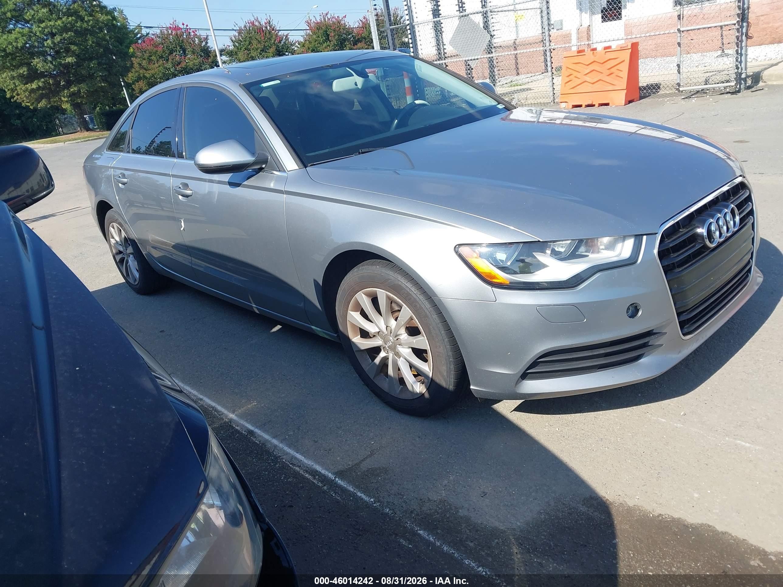 2014 Audi A6 2.0t Premium Silver vin: WAUCFAFC9EN163143