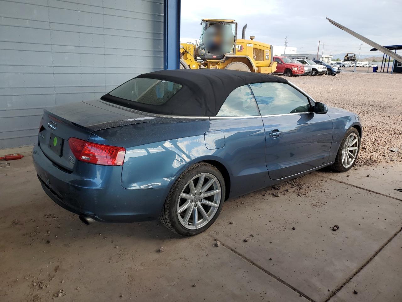 2015 Audi A5 Premium Blue vin: WAUCFAFH1FN006414