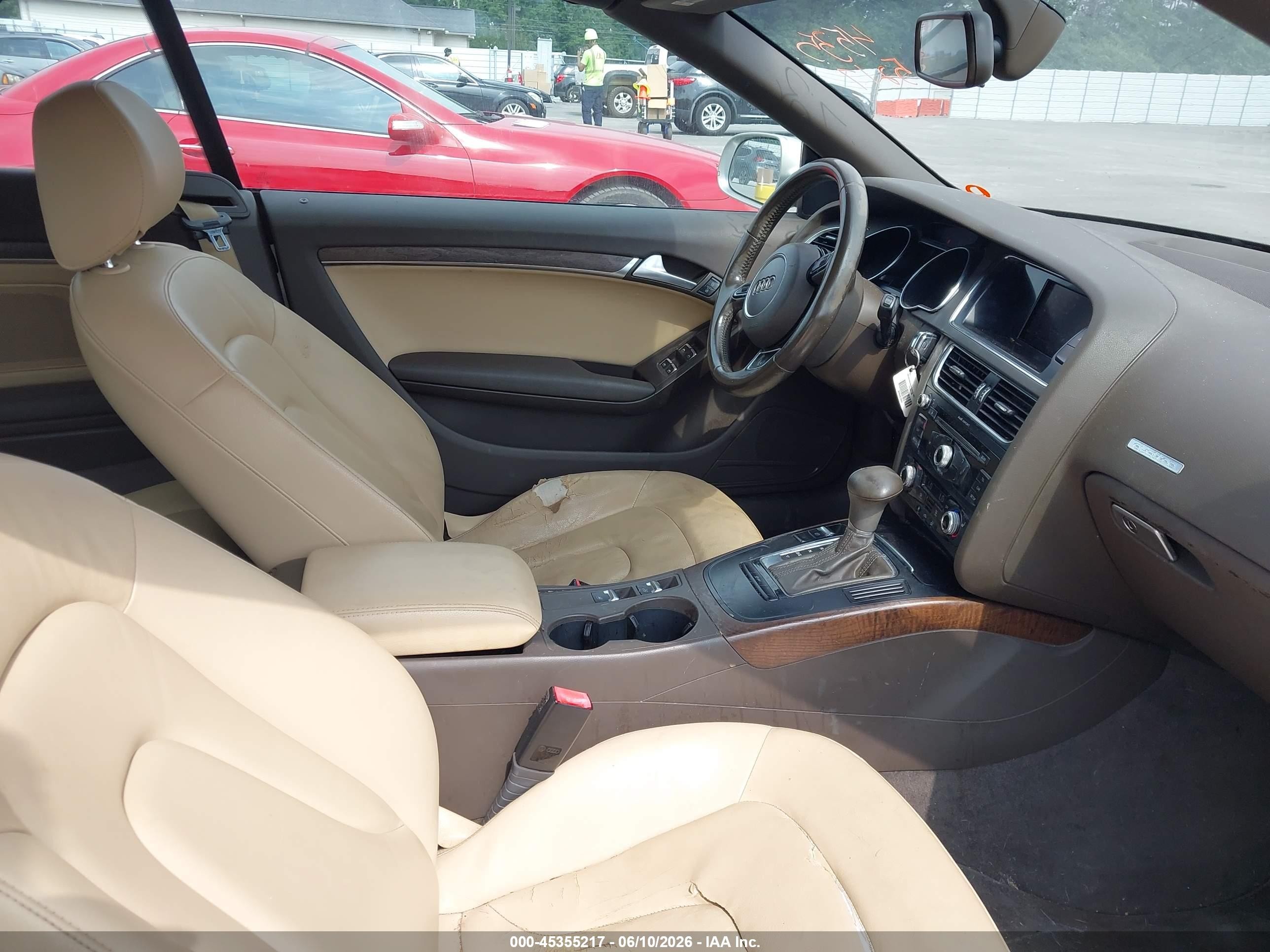 2015 Audi A5 2.0t Premium Silver vin: WAUCFAFH6FN003699
