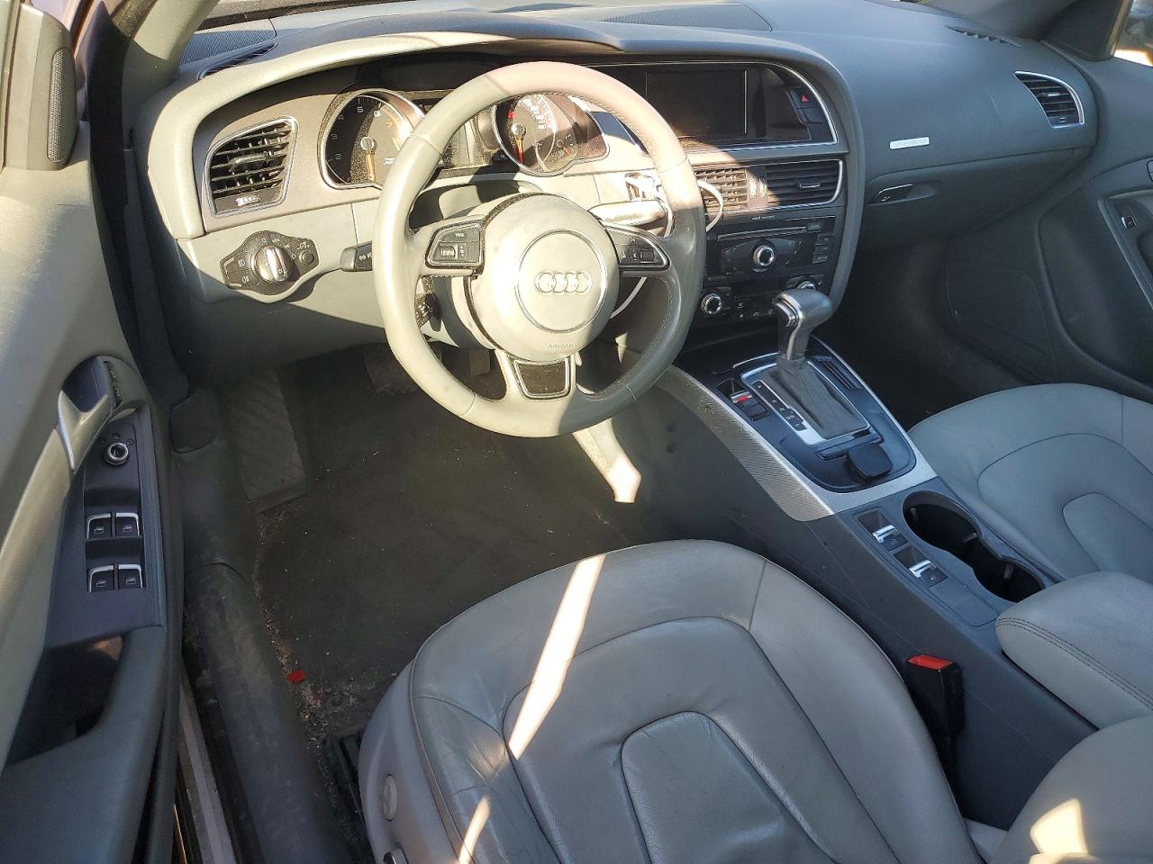 2013 Audi A5 Premium Черный vin: WAUCFAFH9DN005721