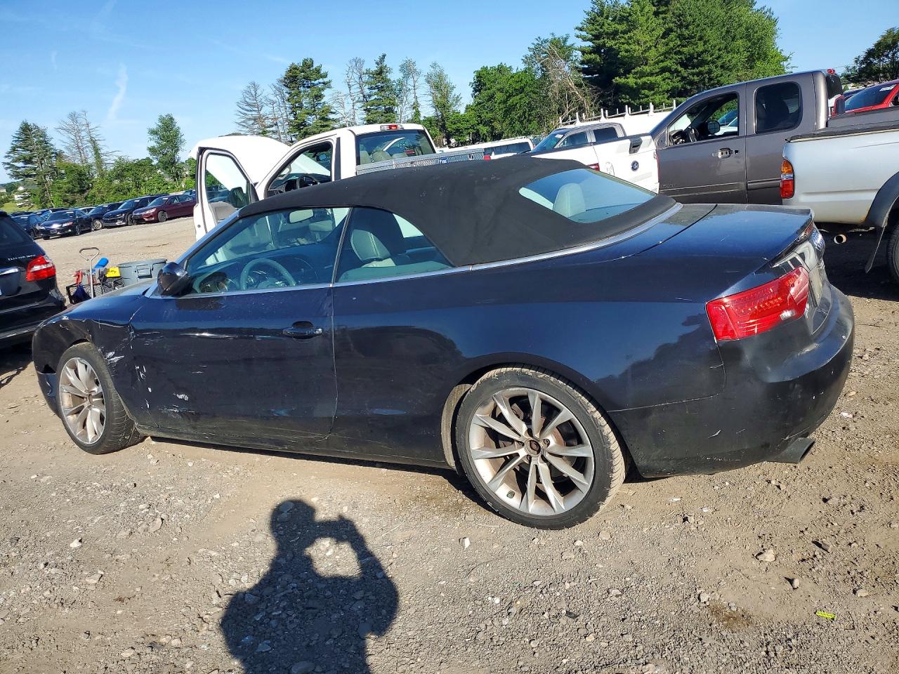 2013 Audi A5 Premium Черный vin: WAUCFAFH9DN005721