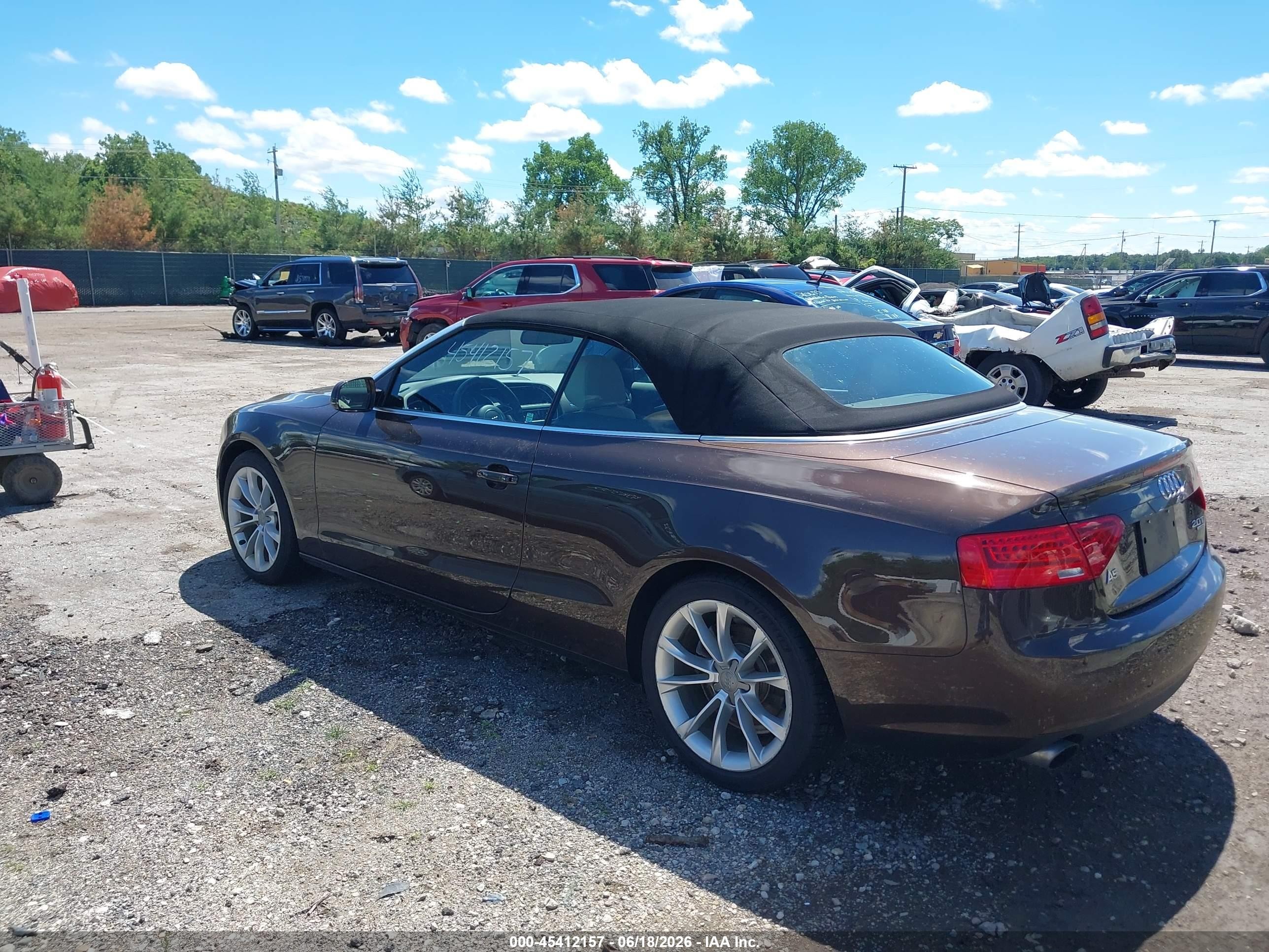 2014 Audi A5 2.0t Premium Dark Brown vin: WAUCFAFHXEN006362