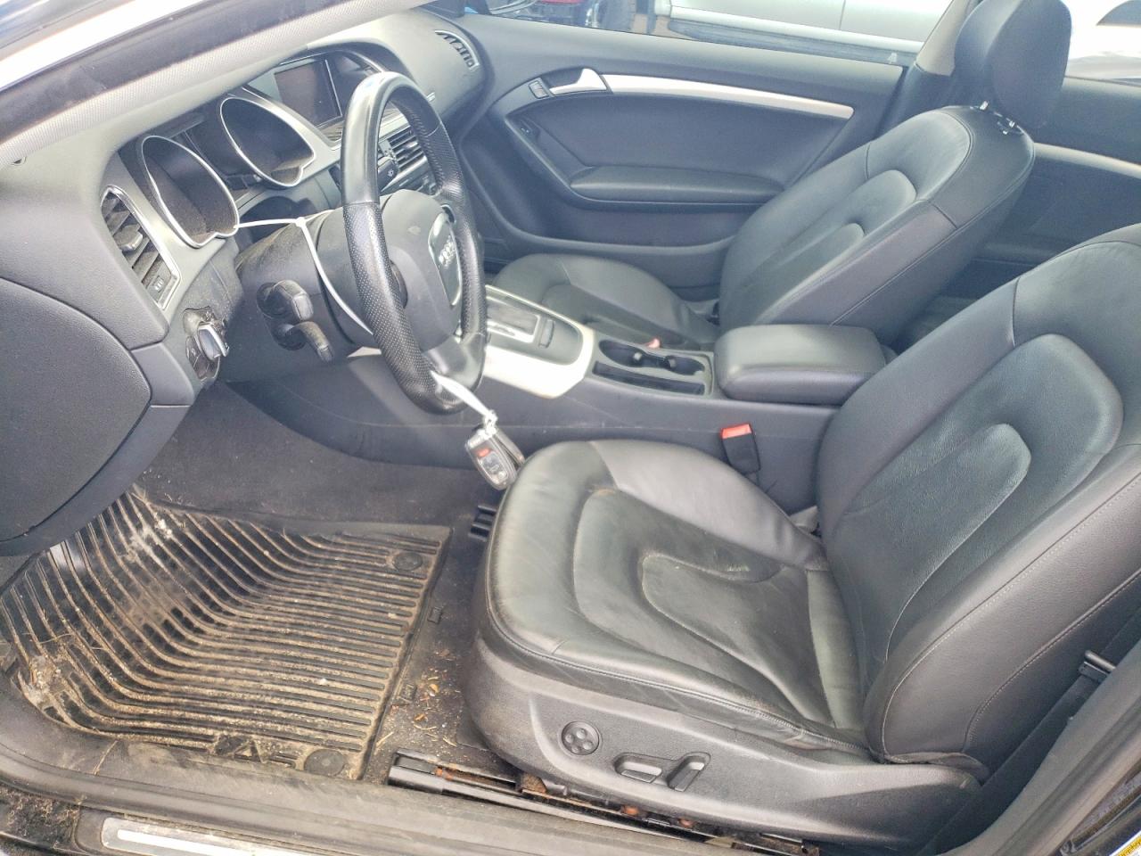 2010 Audi A5 Premium Black vin: WAUCFAFR1AA052284