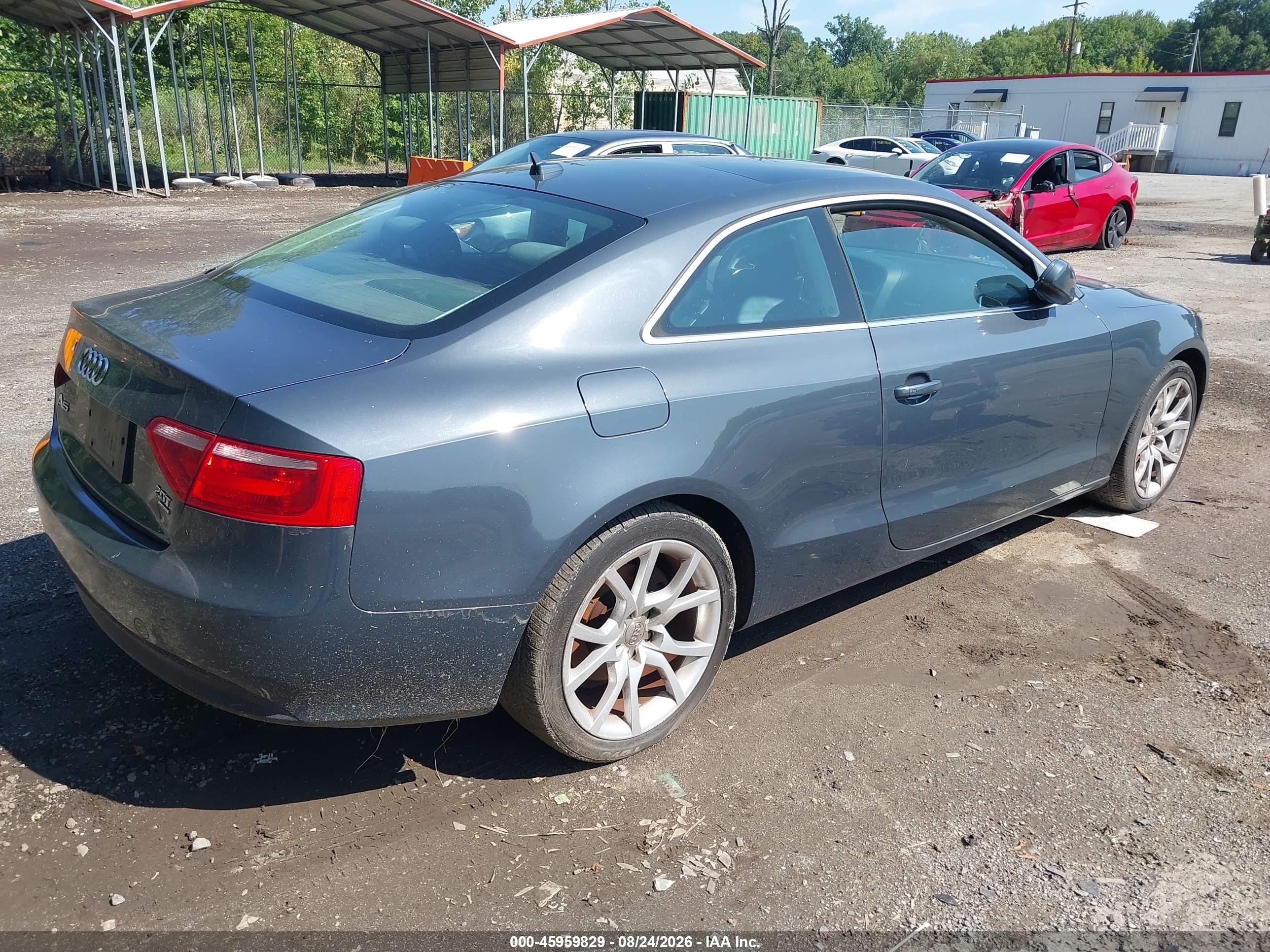 2011 Audi A5 Premium Gray vin: WAUCFAFR1BA030268