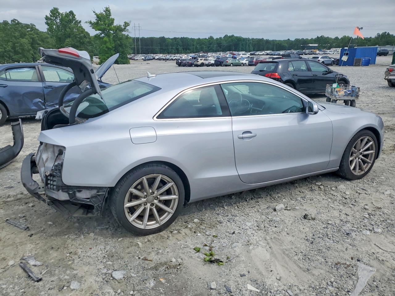 2015 Audi A5 Premium Silver vin: WAUCFAFR1FA034794