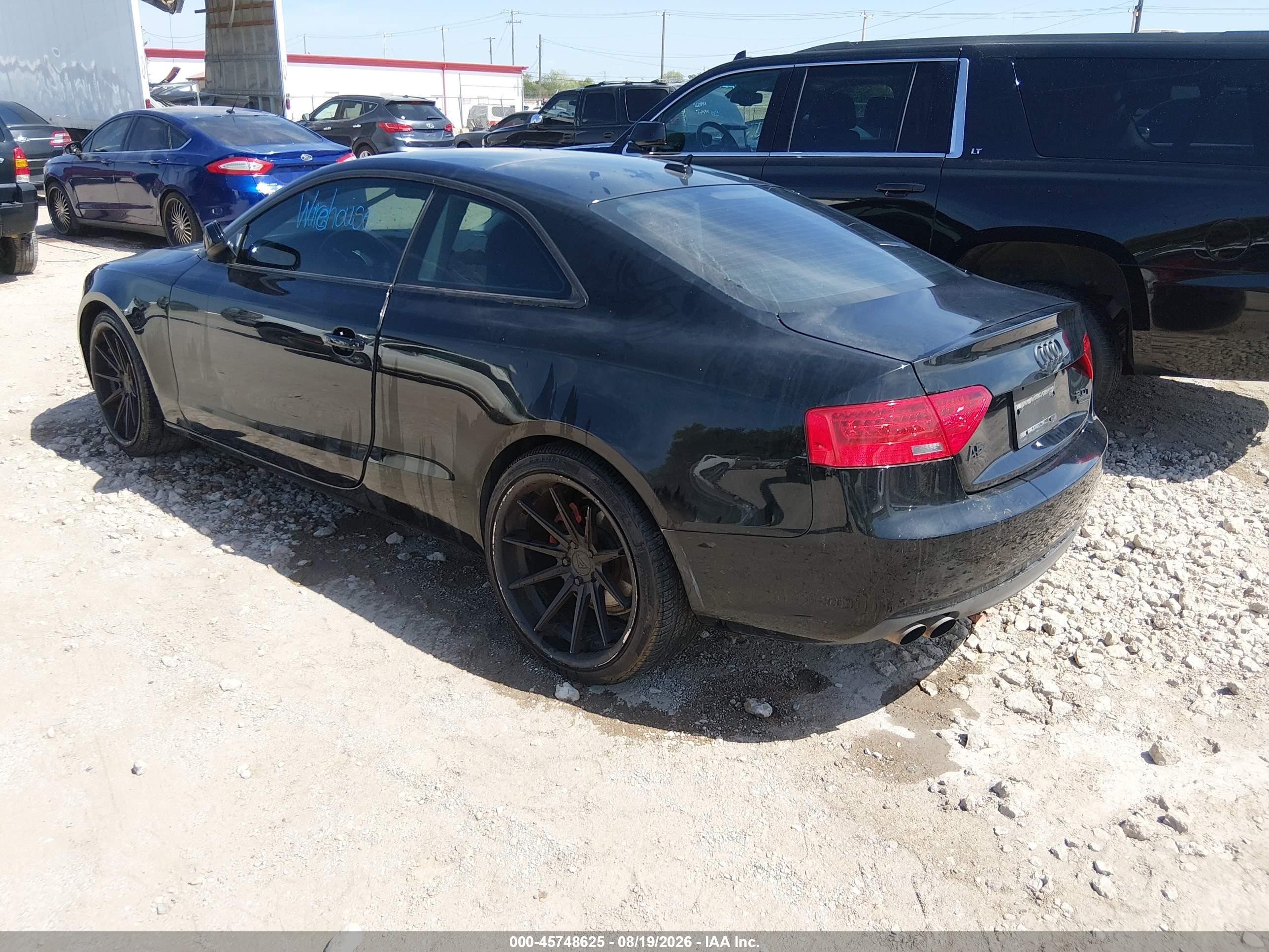 2013 Audi A5 2.0t Premium Black vin: WAUCFAFR4DA069147