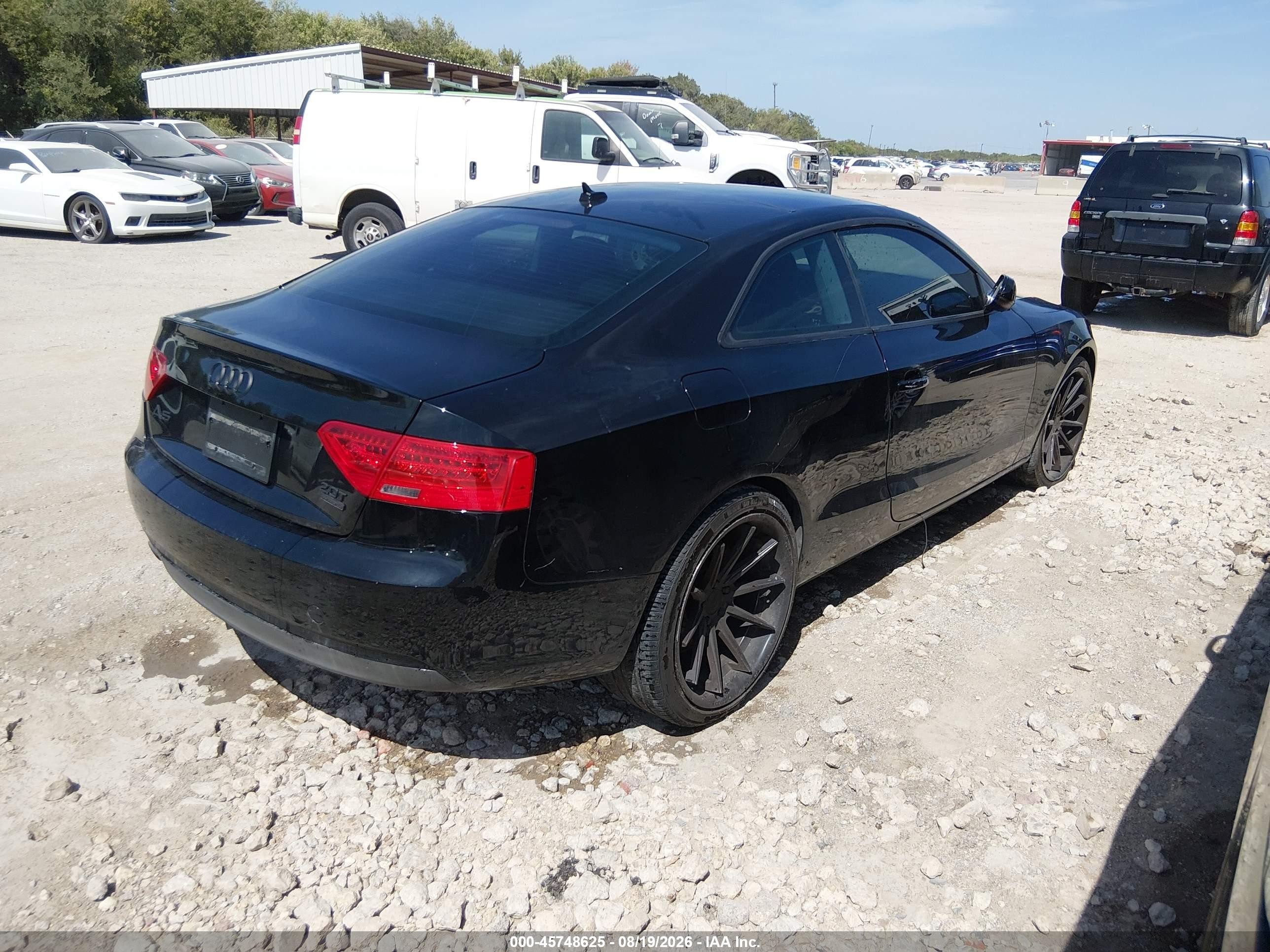 2013 Audi A5 2.0t Premium Black vin: WAUCFAFR4DA069147