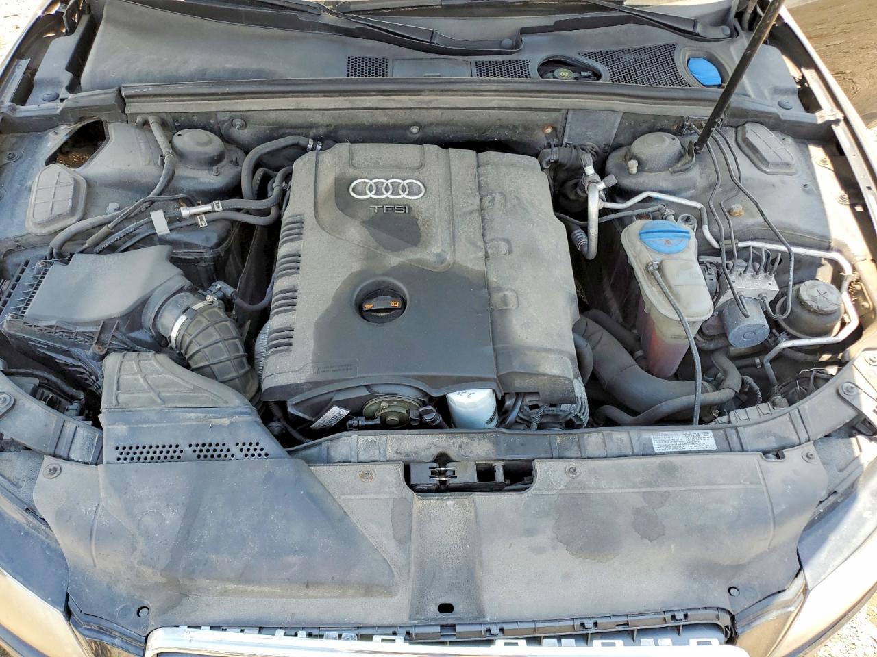 2011 Audi A5 Premium Черный vin: WAUCFAFR5BA041175