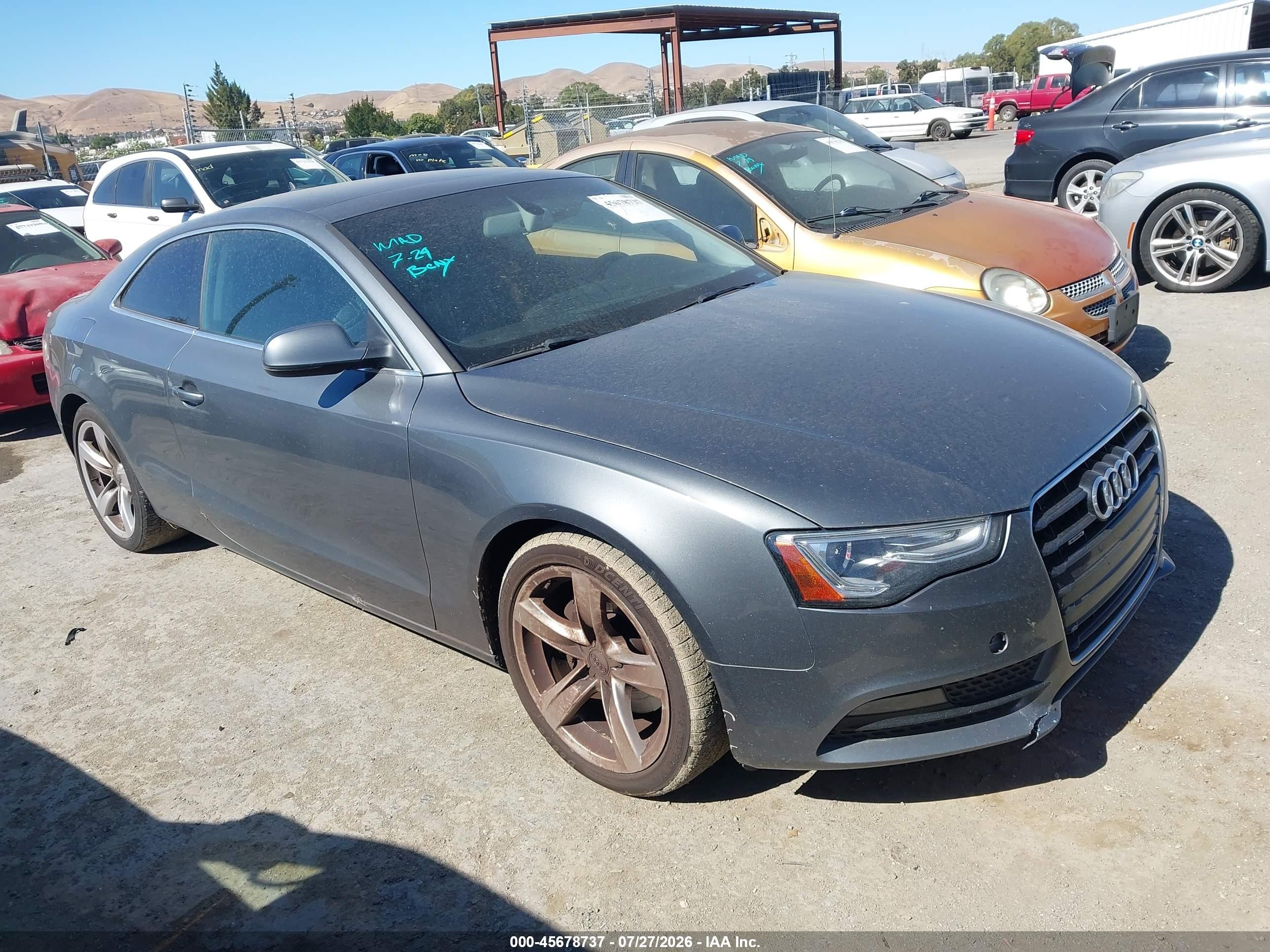 2015 Audi A5 2.0t Premium Gray vin: WAUCFAFR5FA013558