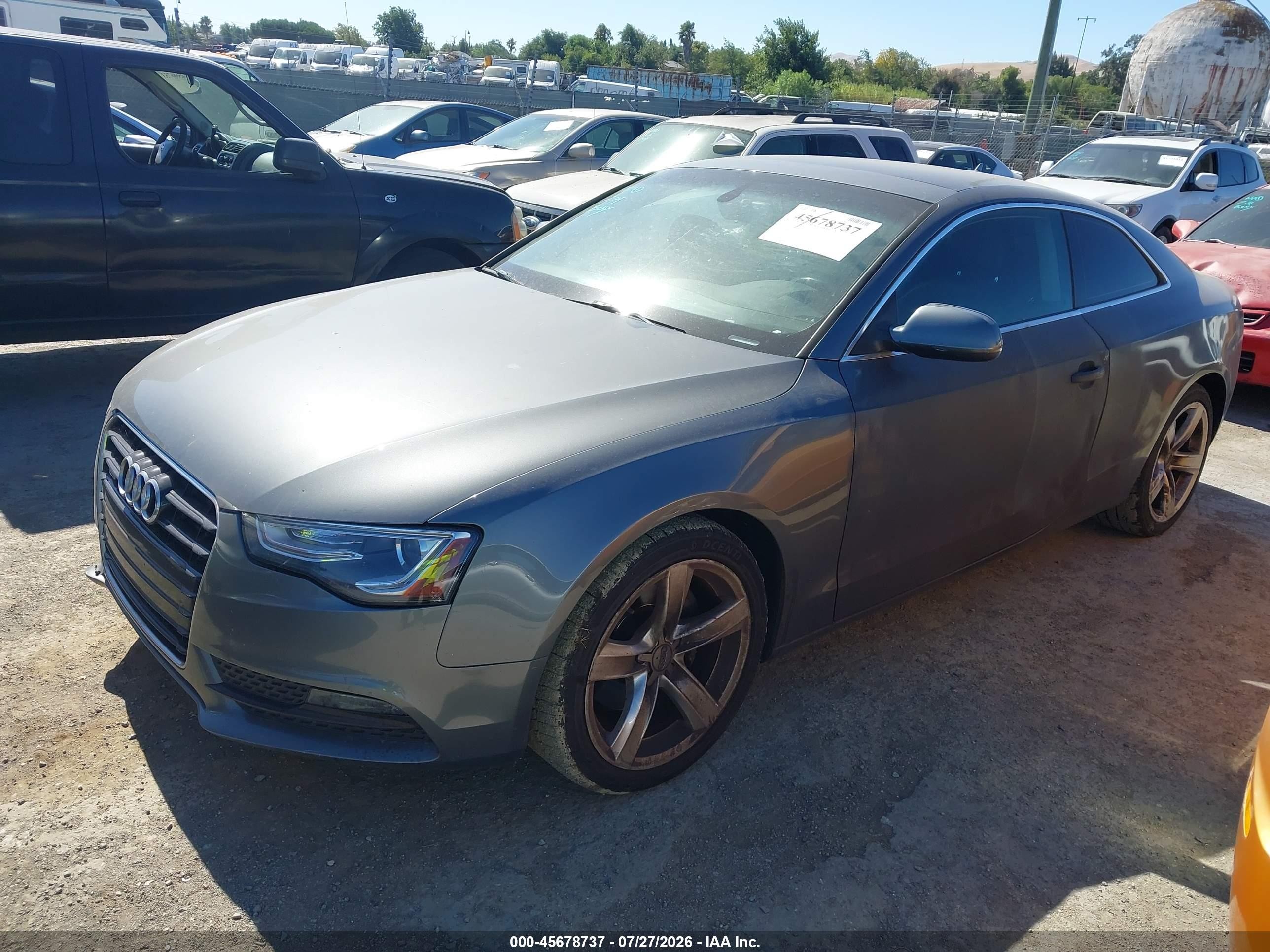 2015 Audi A5 2.0t Premium Gray vin: WAUCFAFR5FA013558