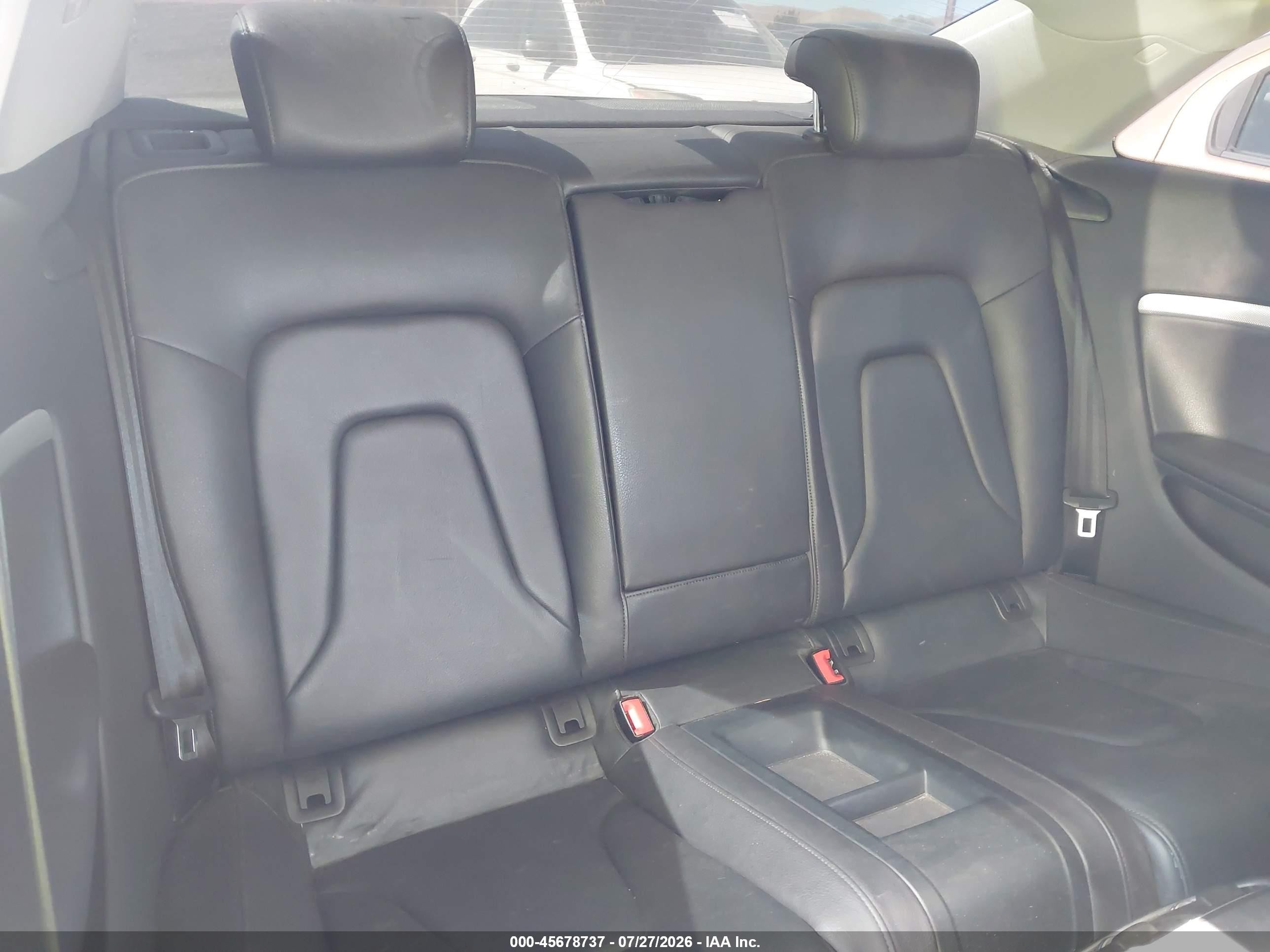 2015 Audi A5 2.0t Premium Gray vin: WAUCFAFR5FA013558