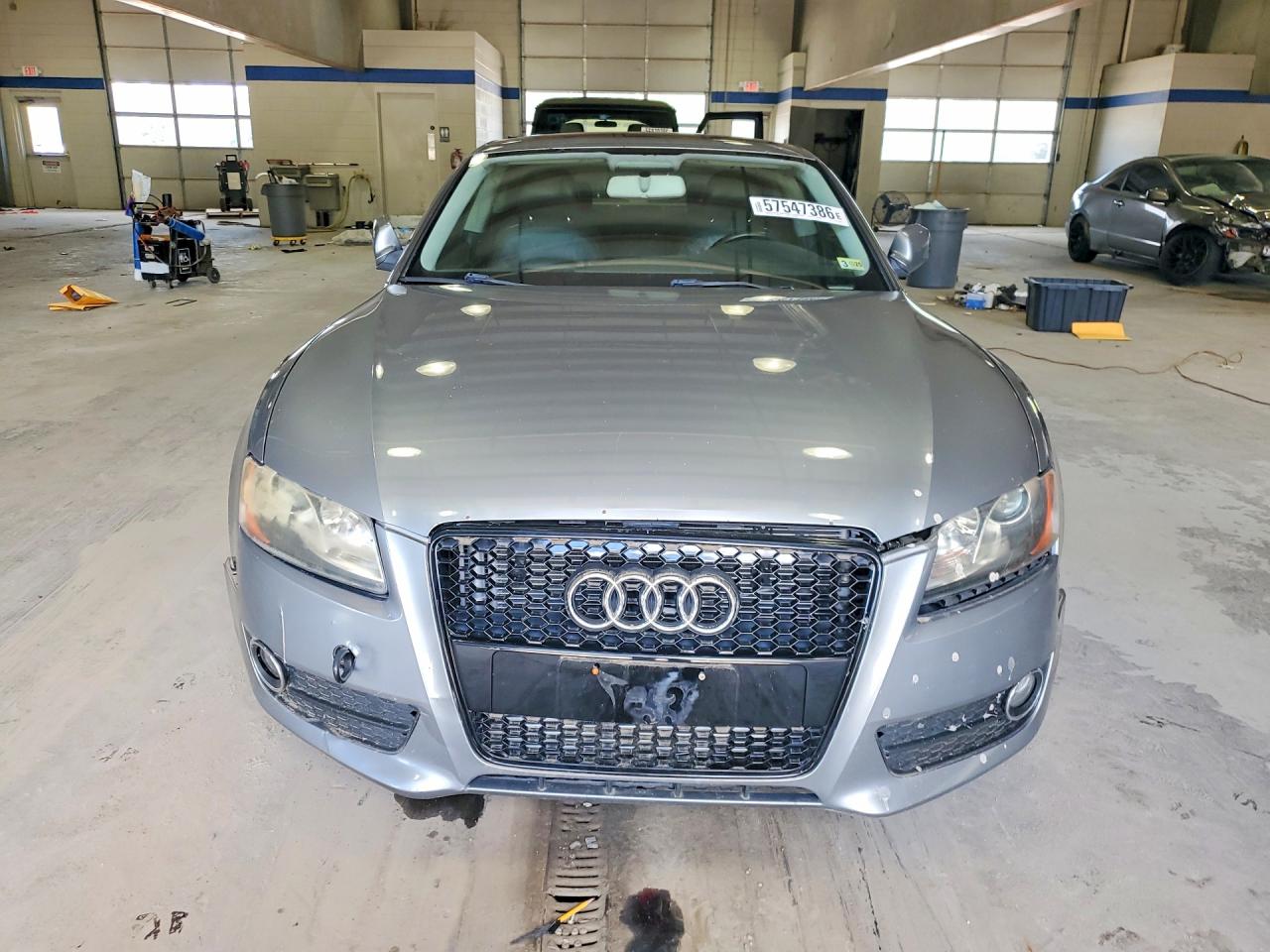 2010 Audi A5 Premium Silver vin: WAUCFAFR7AA015028