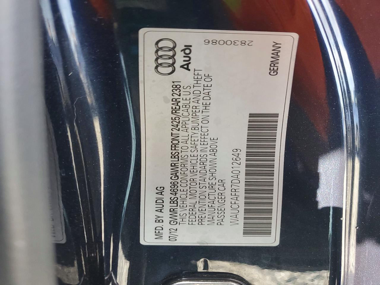 2013 Audi A5 Premium Угольный vin: WAUCFAFR7DA012649