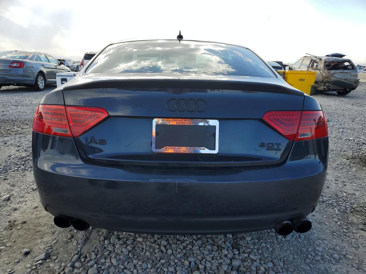 2013 Audi A5 Premium Угольный vin: WAUCFAFR7DA012649