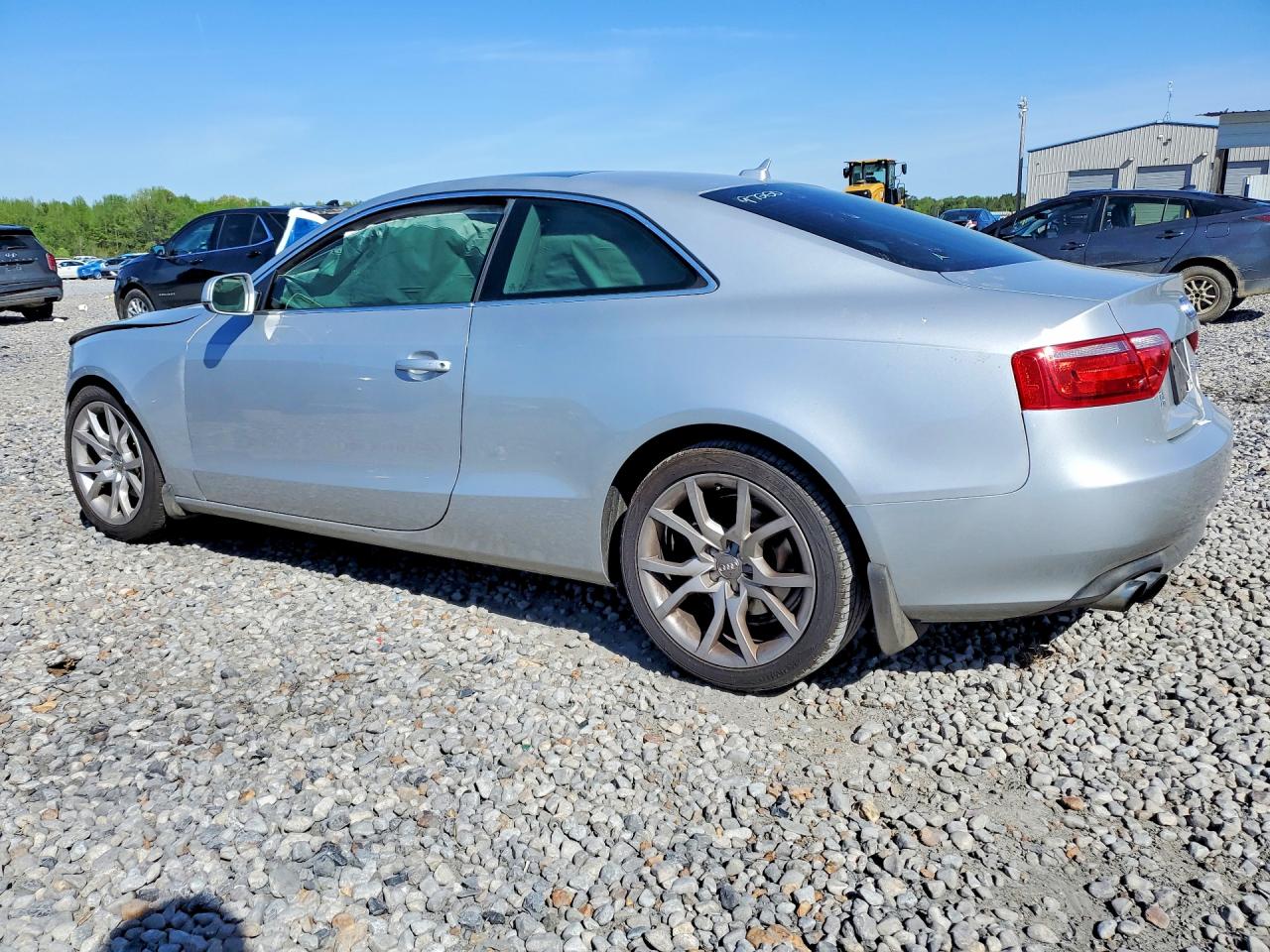 2010 Audi A5 Premium Silver vin: WAUCFAFR8AA046630